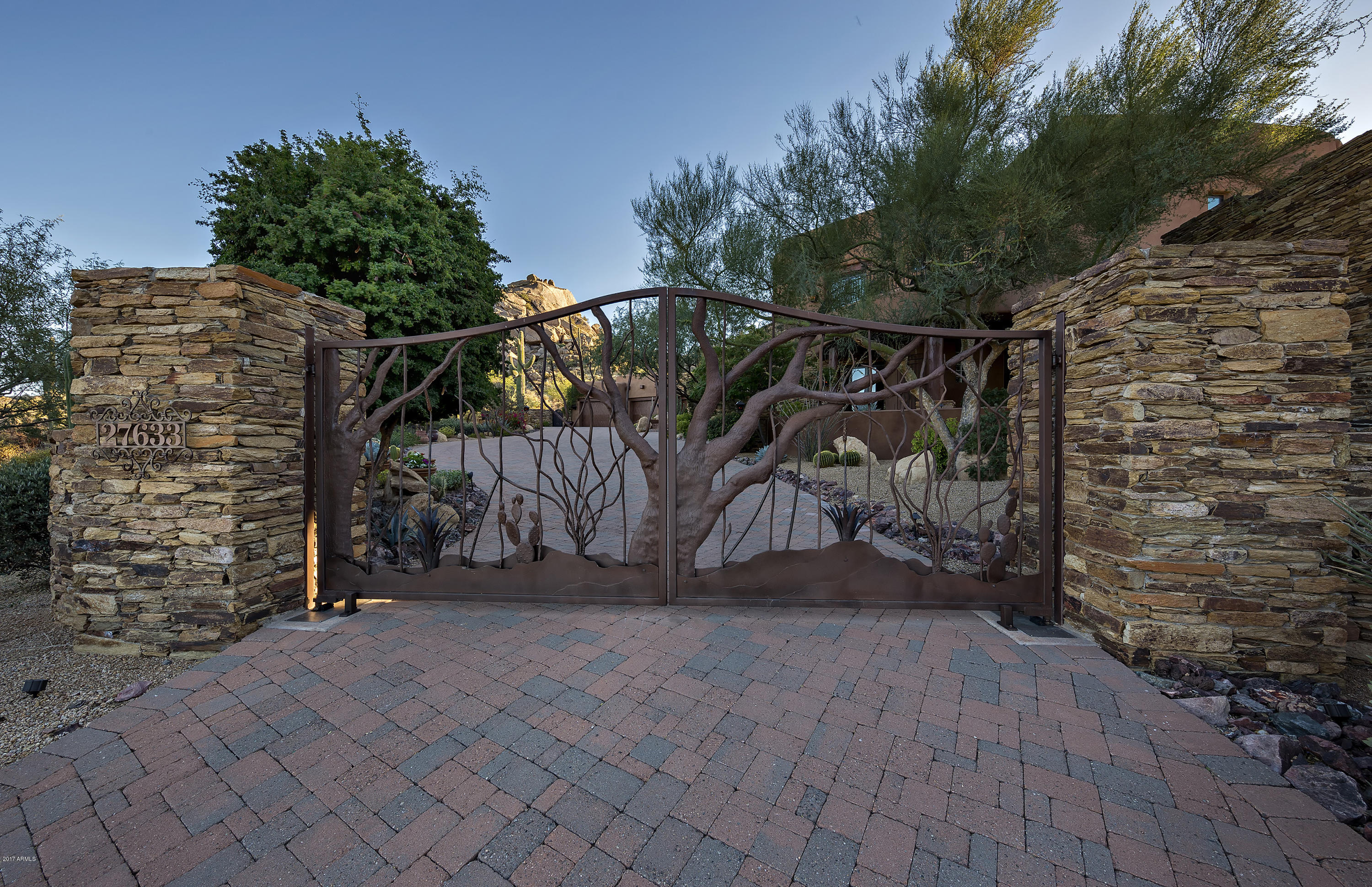 PINNACLE CANYON AT TROON NORTH - Residential