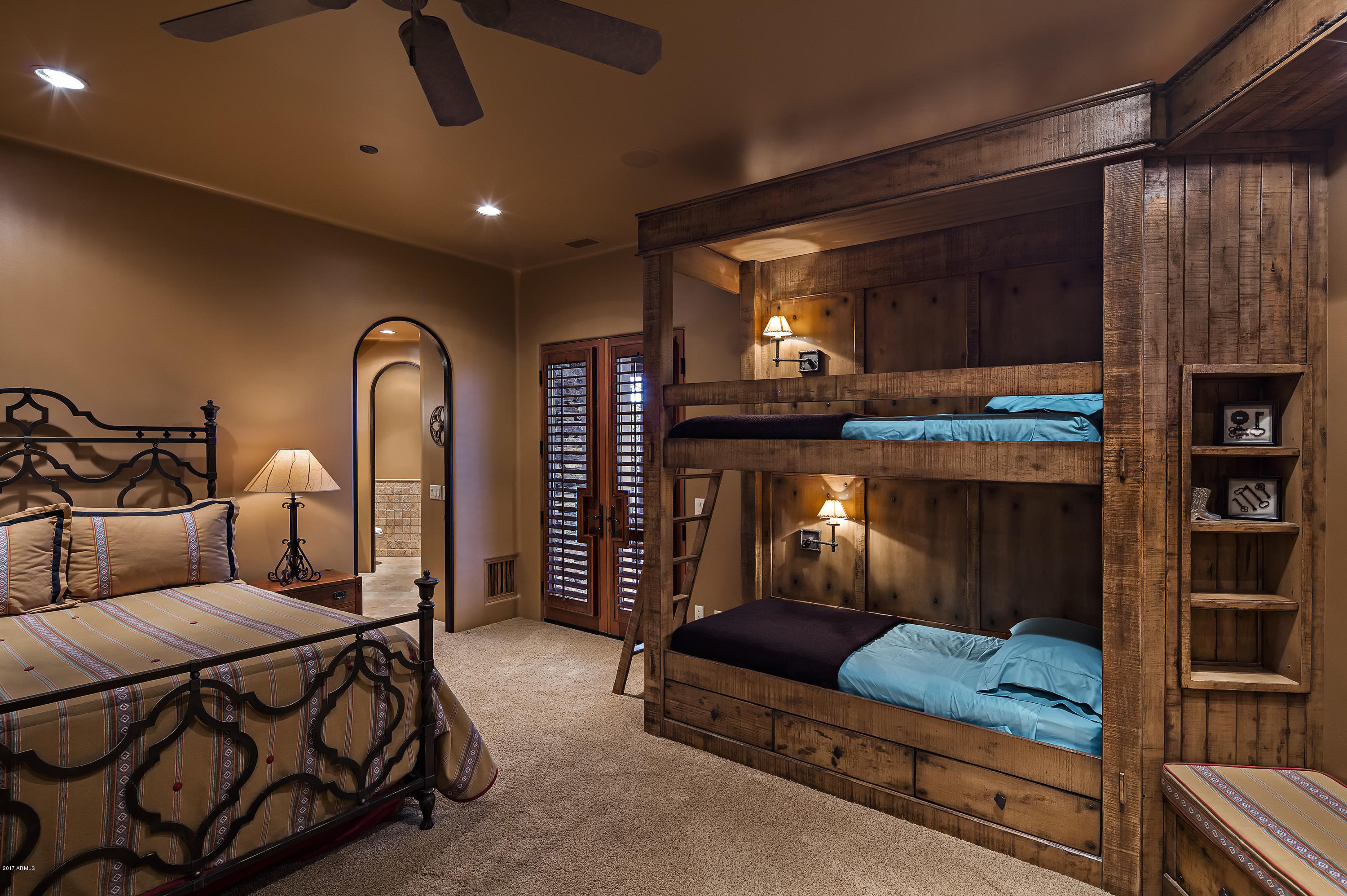 PINNACLE CANYON AT TROON NORTH - Residential