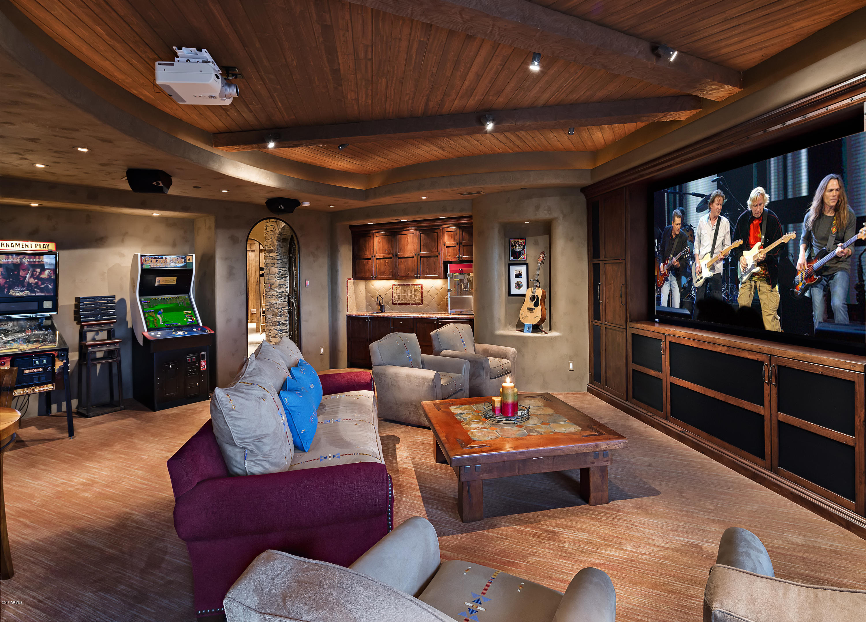 PINNACLE CANYON AT TROON NORTH - Residential