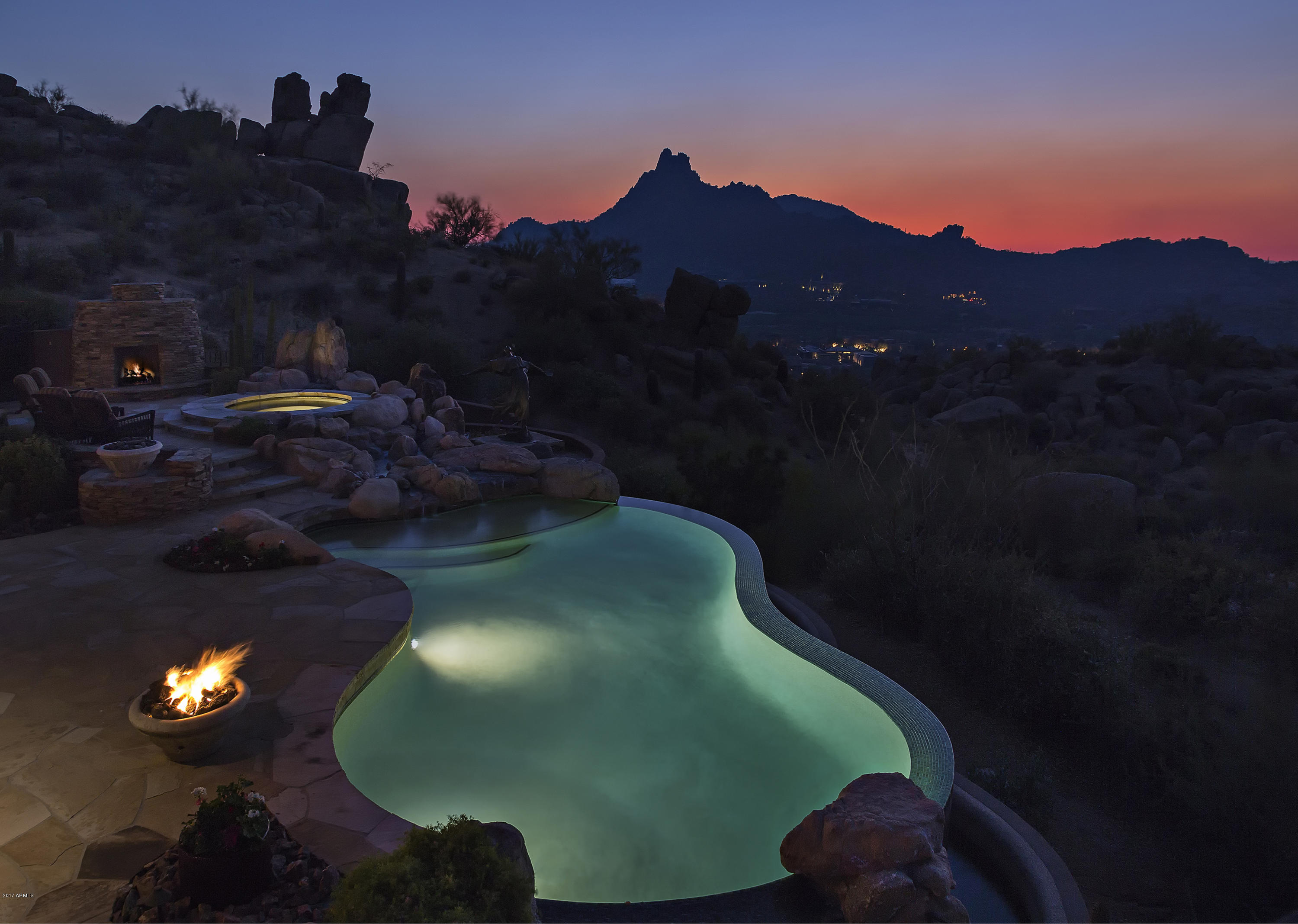 PINNACLE CANYON AT TROON NORTH - Residential
