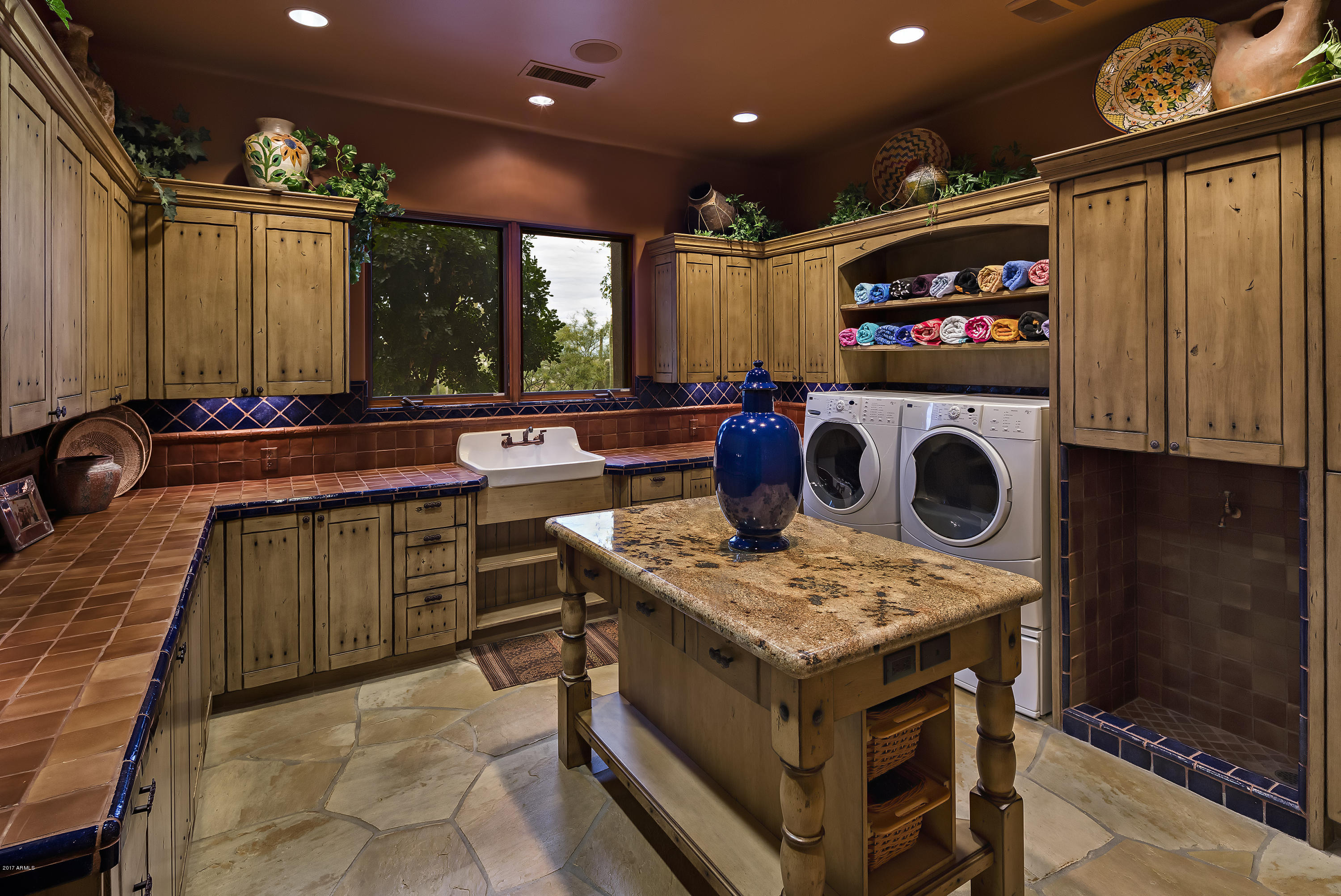 PINNACLE CANYON AT TROON NORTH - Residential