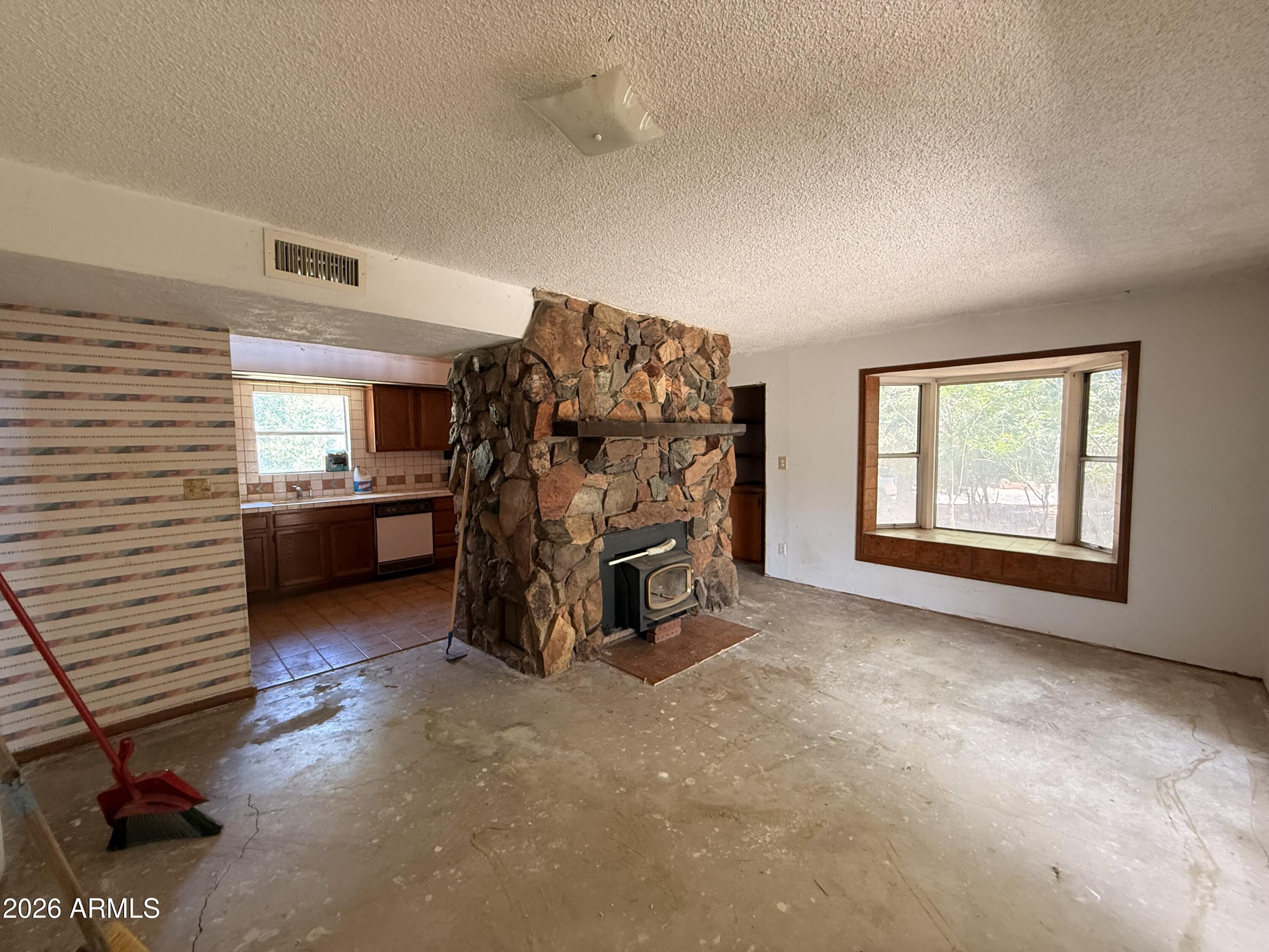 VERDE VILLAGE UNIT 8 - Residential