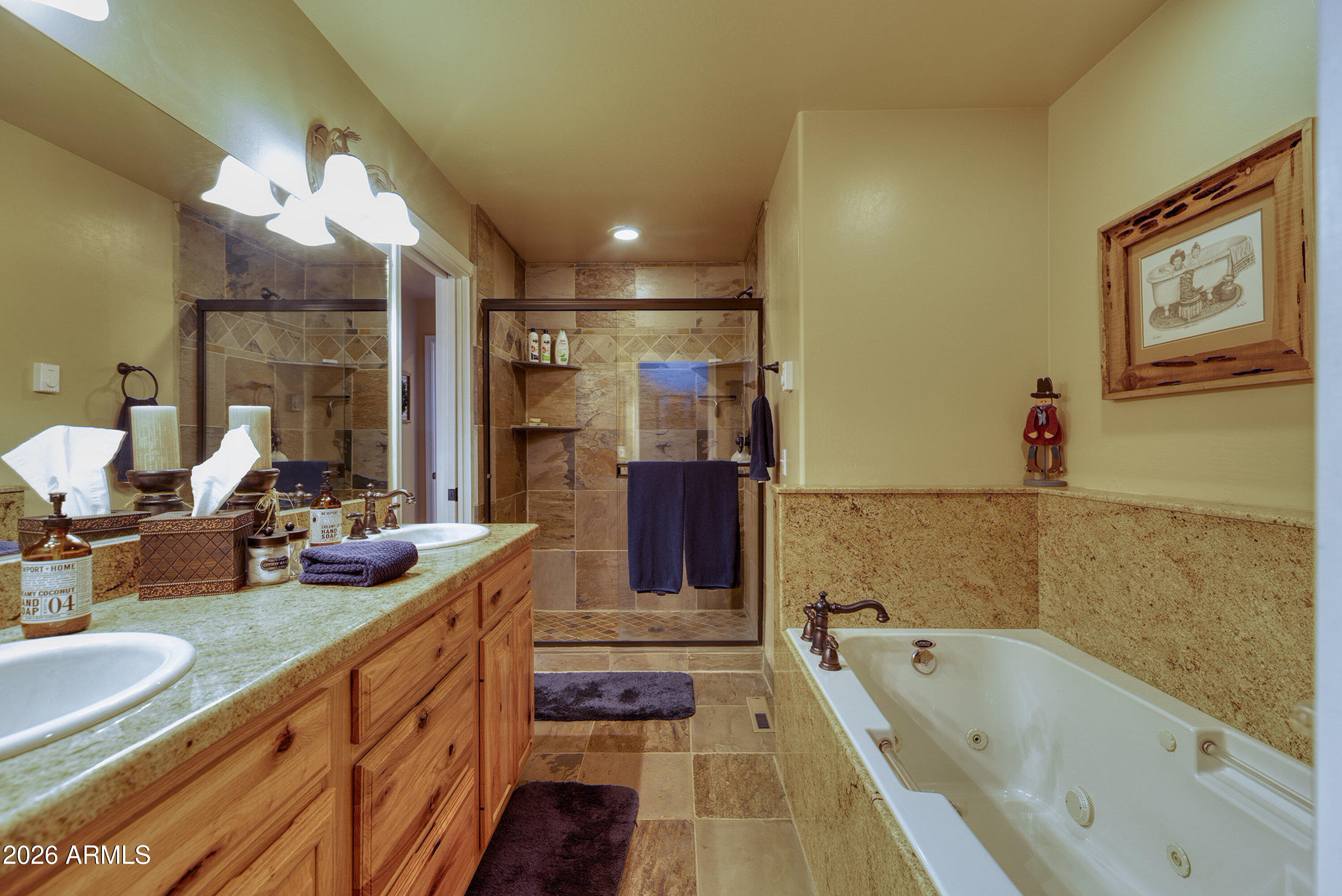 QUALITY HILL - Residential