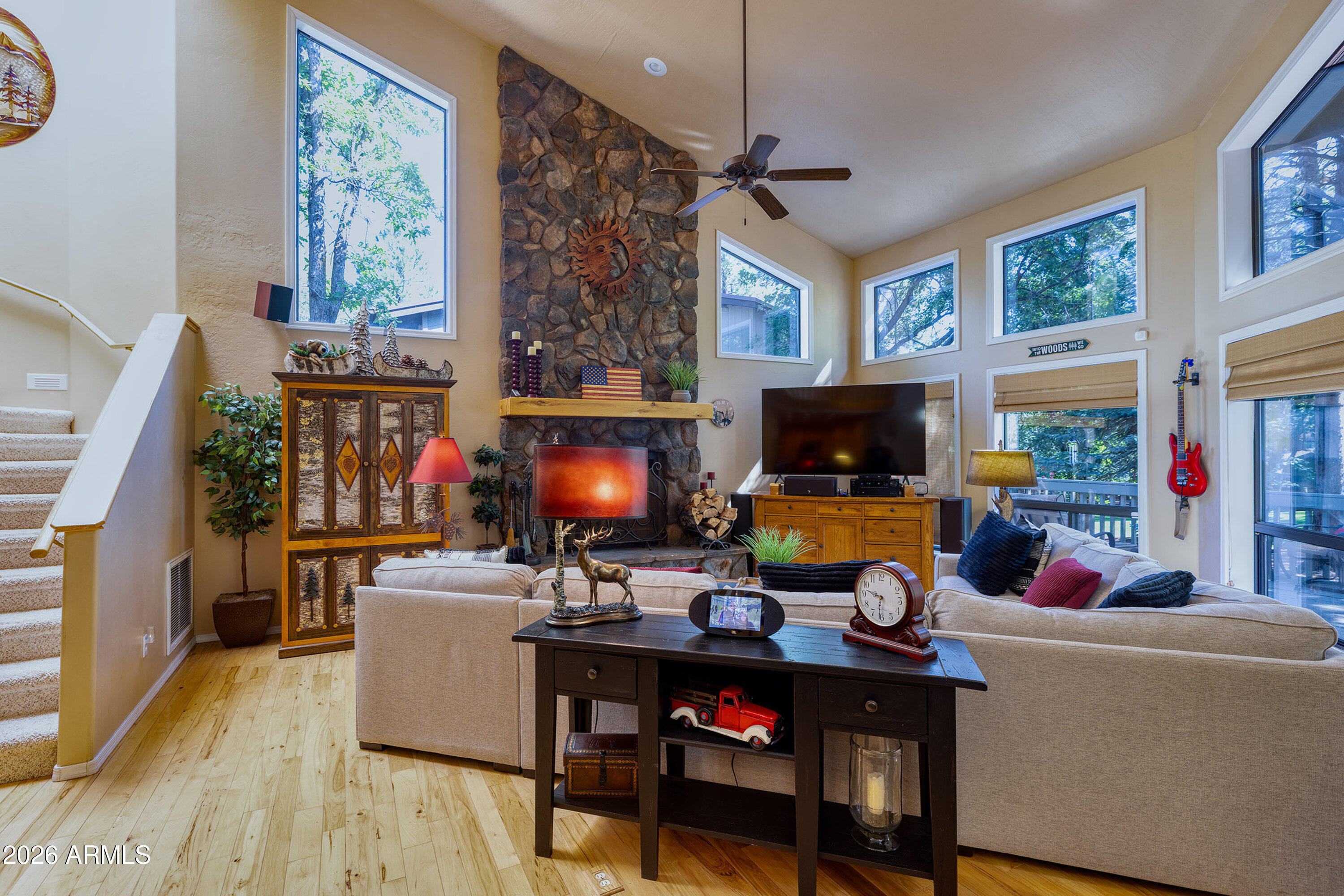 QUALITY HILL - Residential