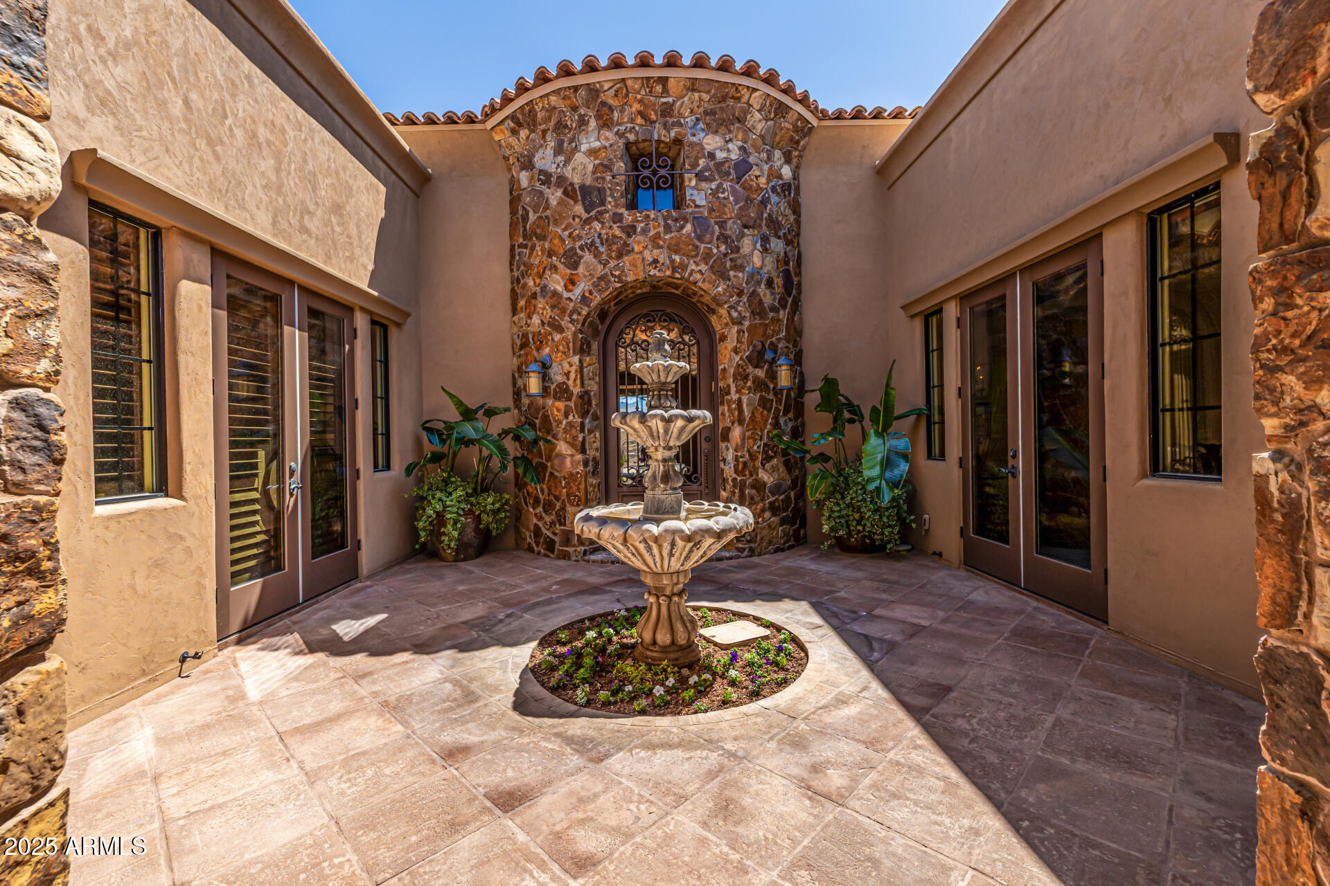 YEARLING ESTATES - Residential