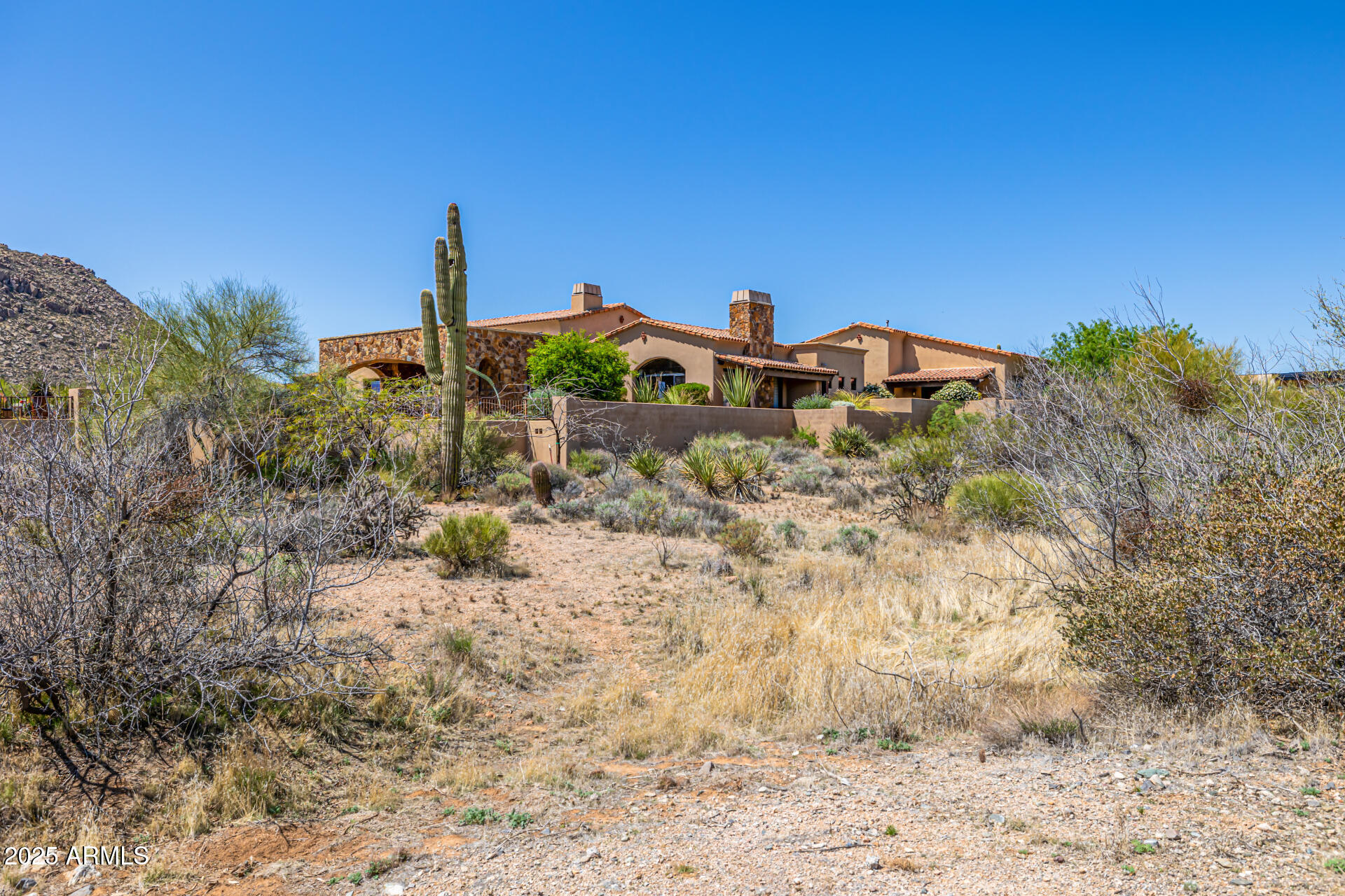 YEARLING ESTATES - Residential