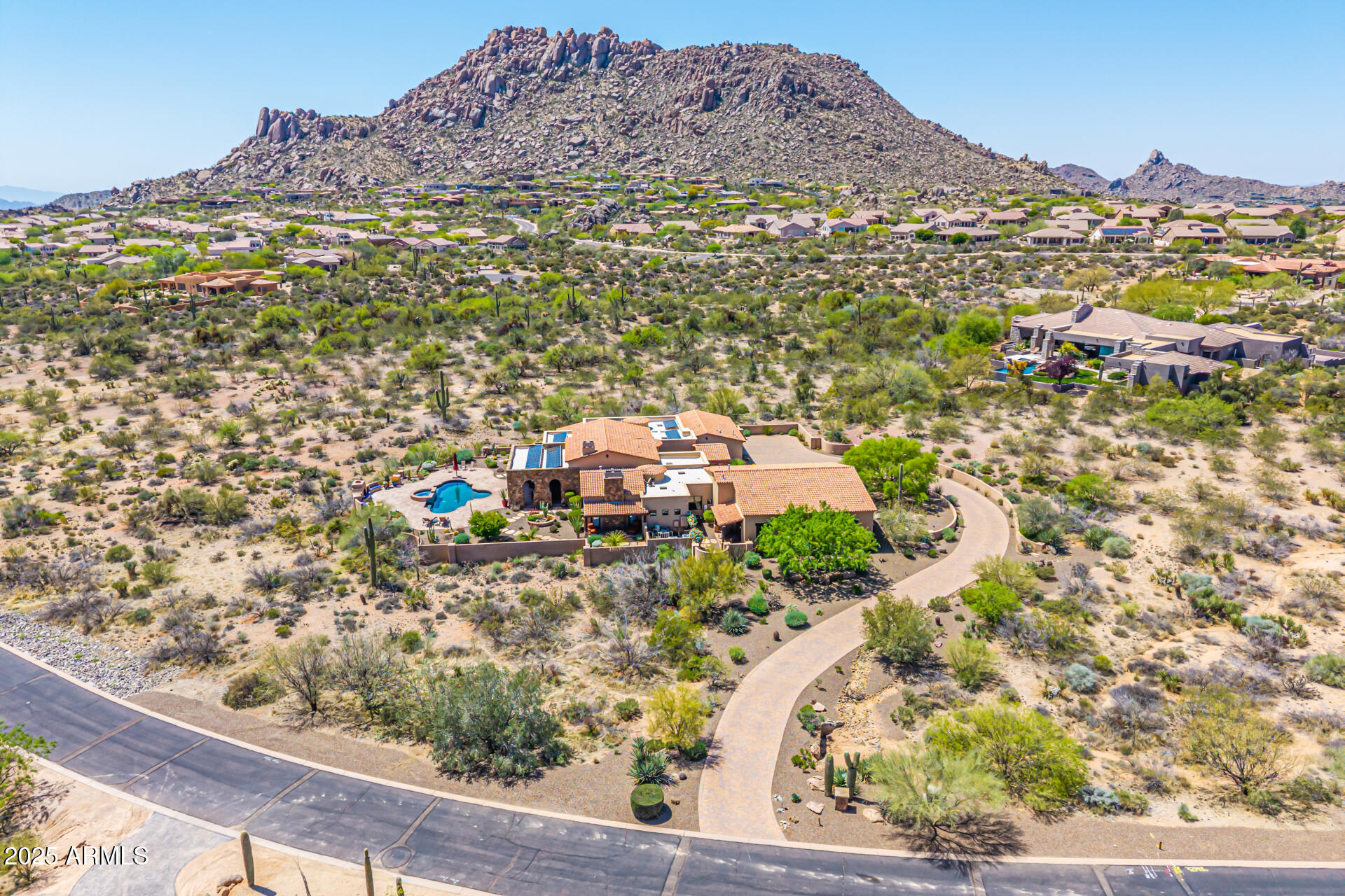 YEARLING ESTATES - Residential