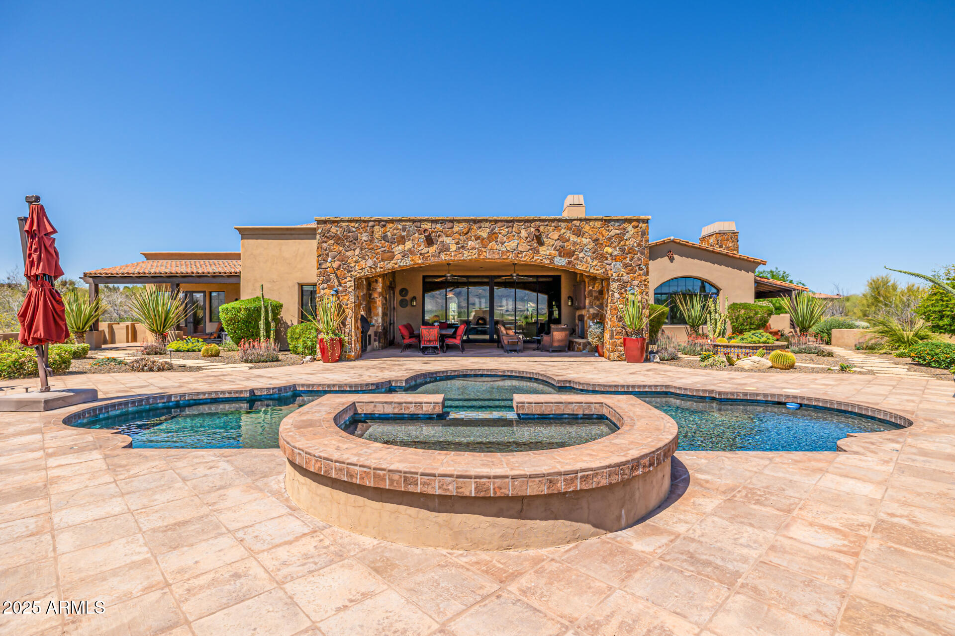 YEARLING ESTATES - Residential