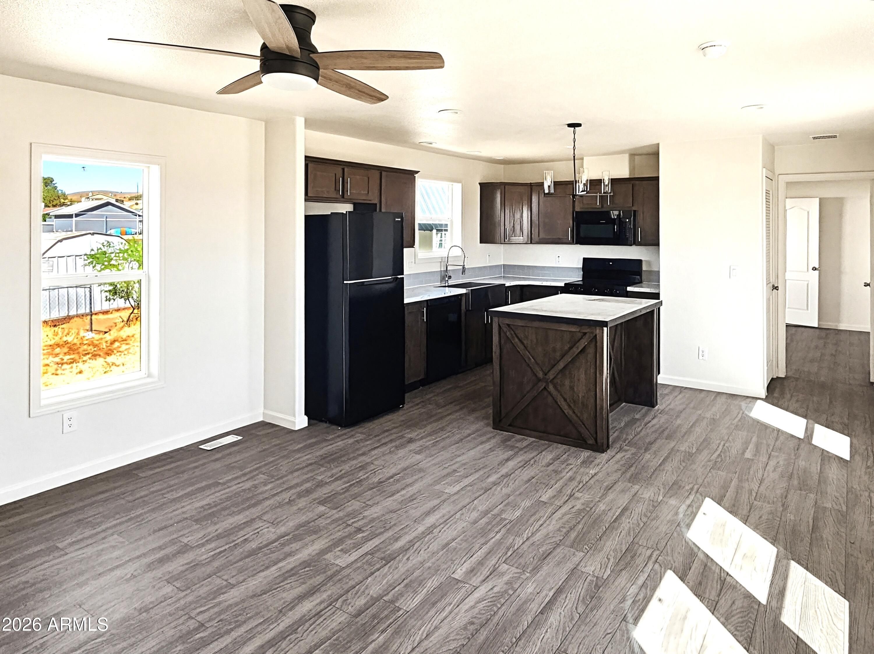 Cordes Lakes - Residential