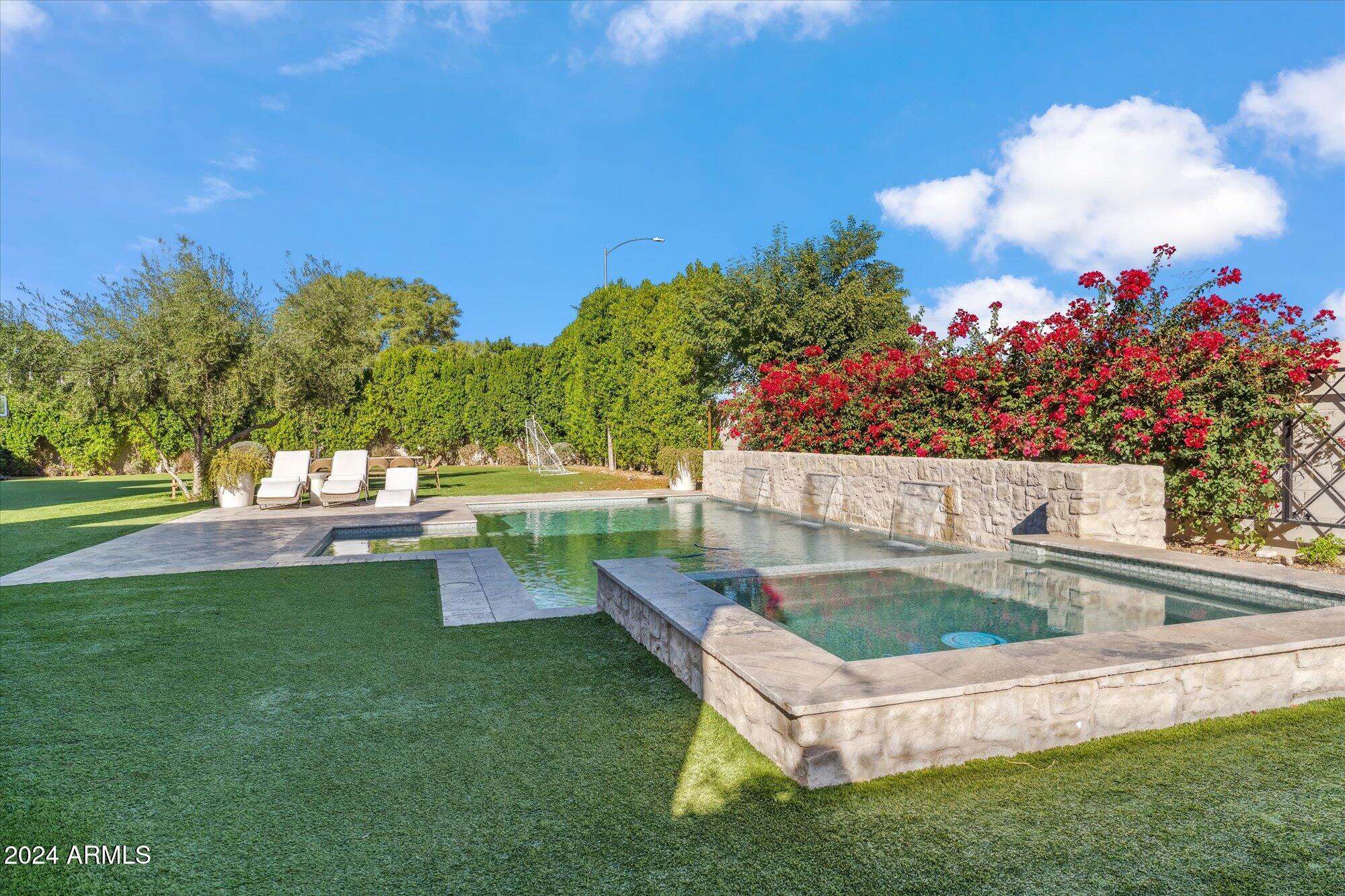 MELTON RANCH 2 - Residential