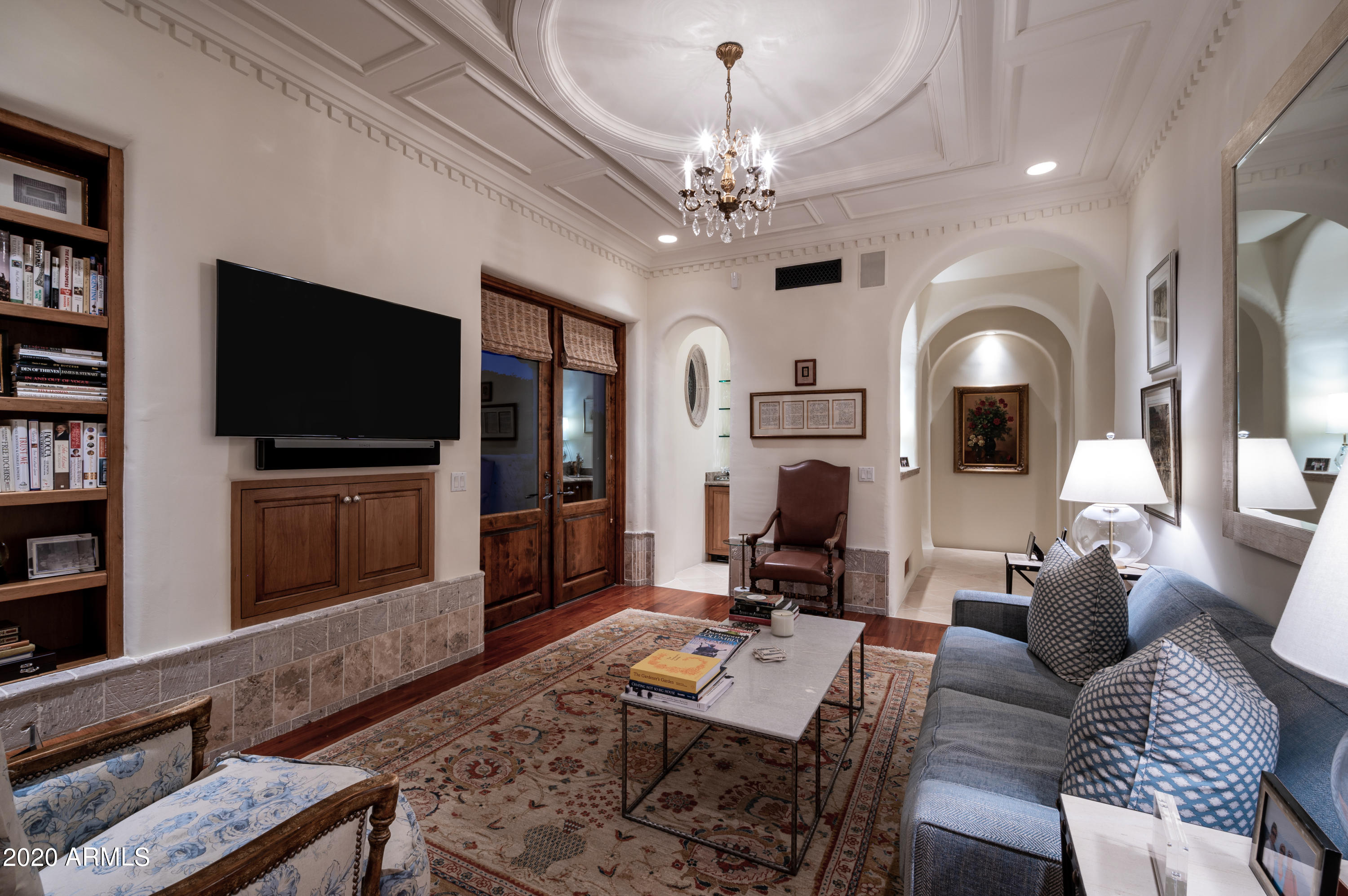 CASA BLANCA GARDENS - Residential