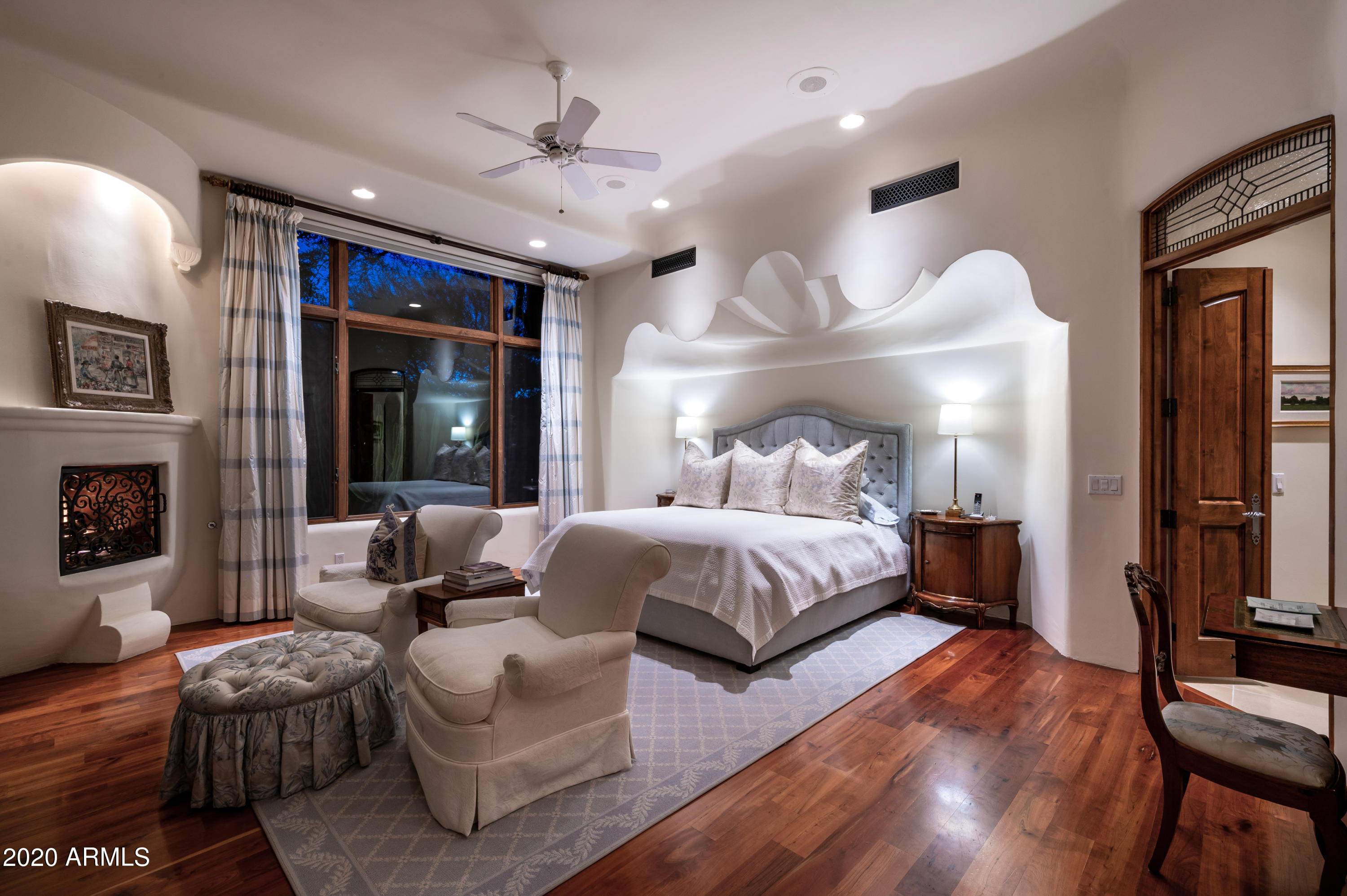 CASA BLANCA GARDENS - Residential