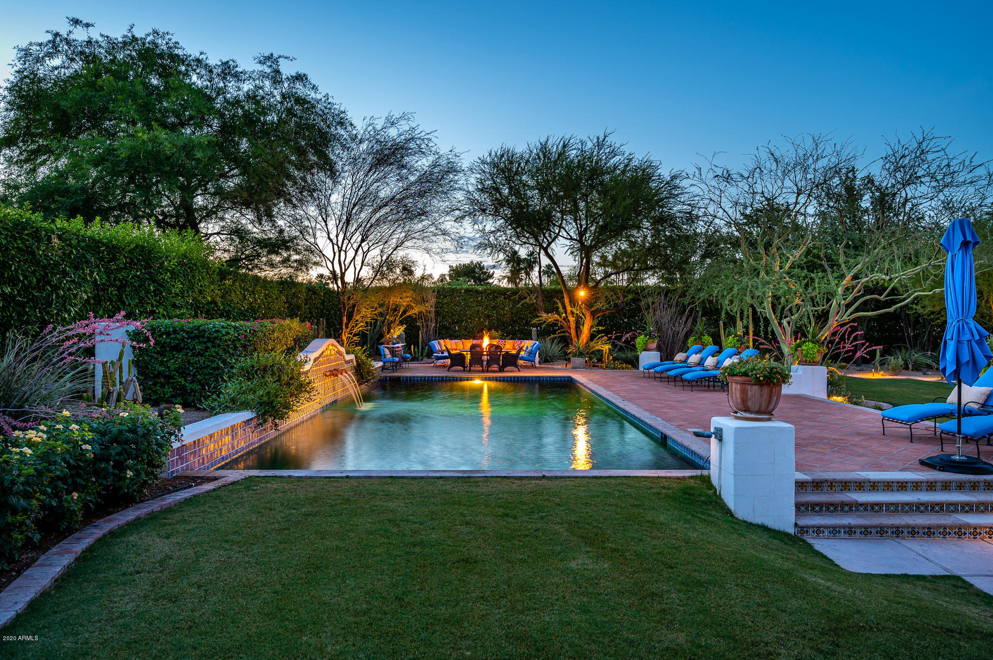 CASA BLANCA GARDENS - Residential