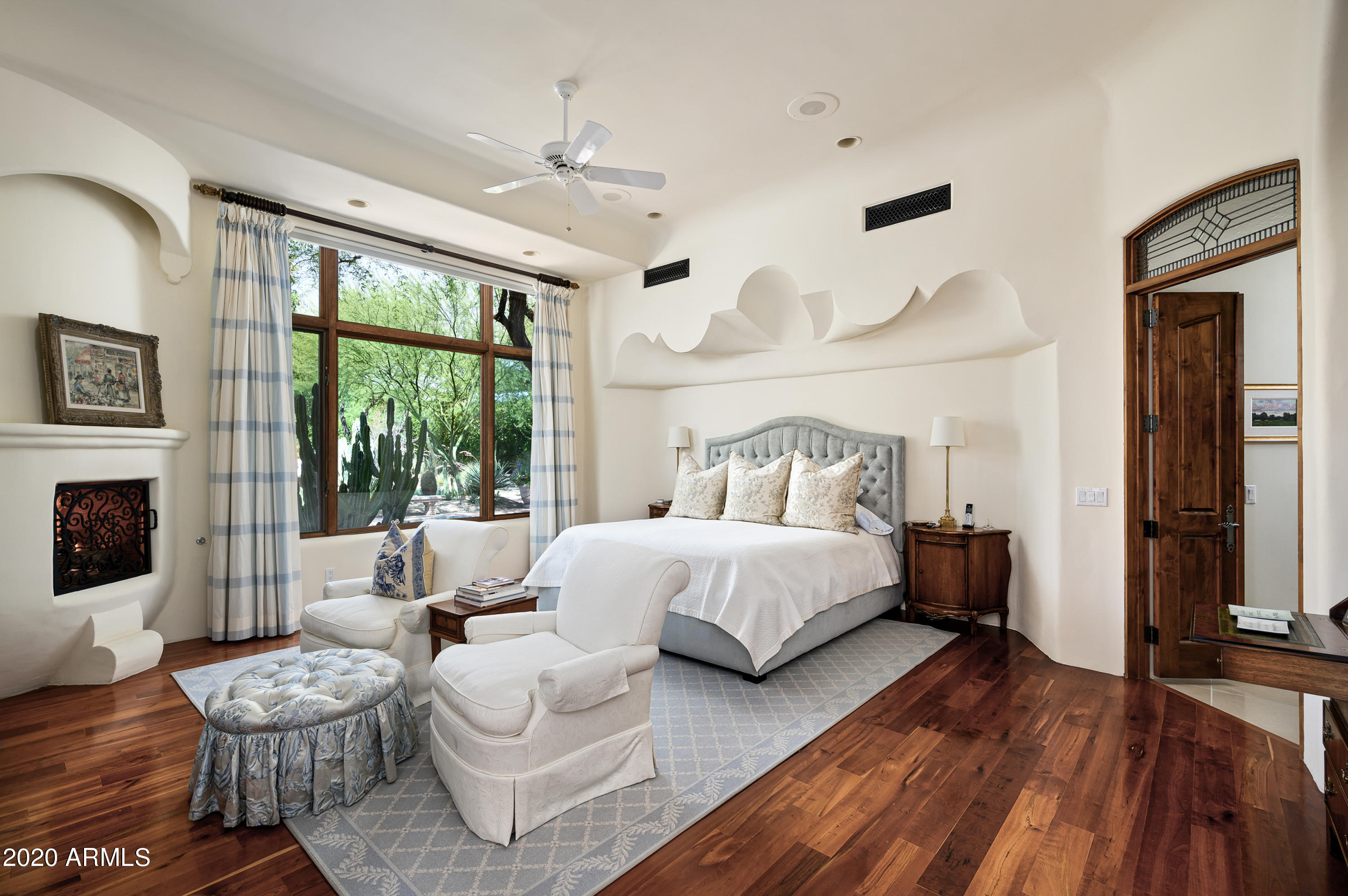 CASA BLANCA GARDENS - Residential