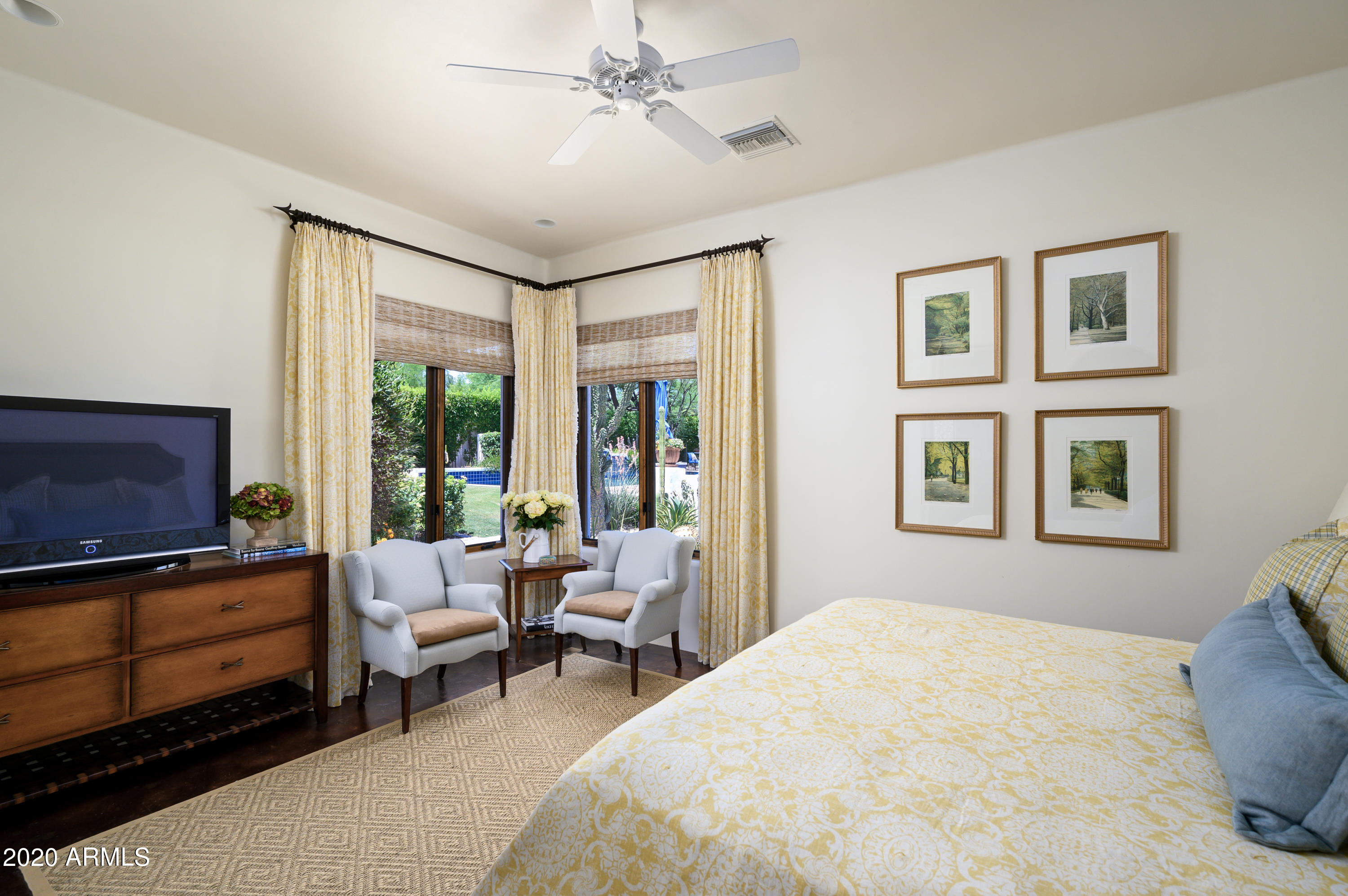 CASA BLANCA GARDENS - Residential
