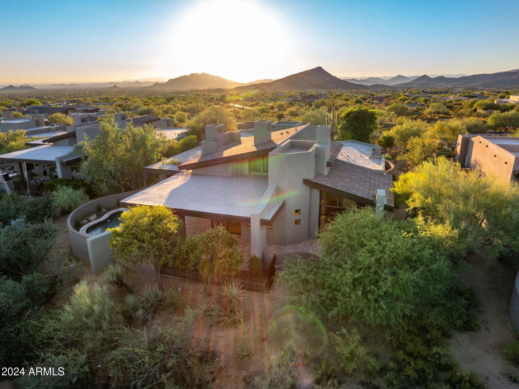 DESERT MOUNTAIN - Residential