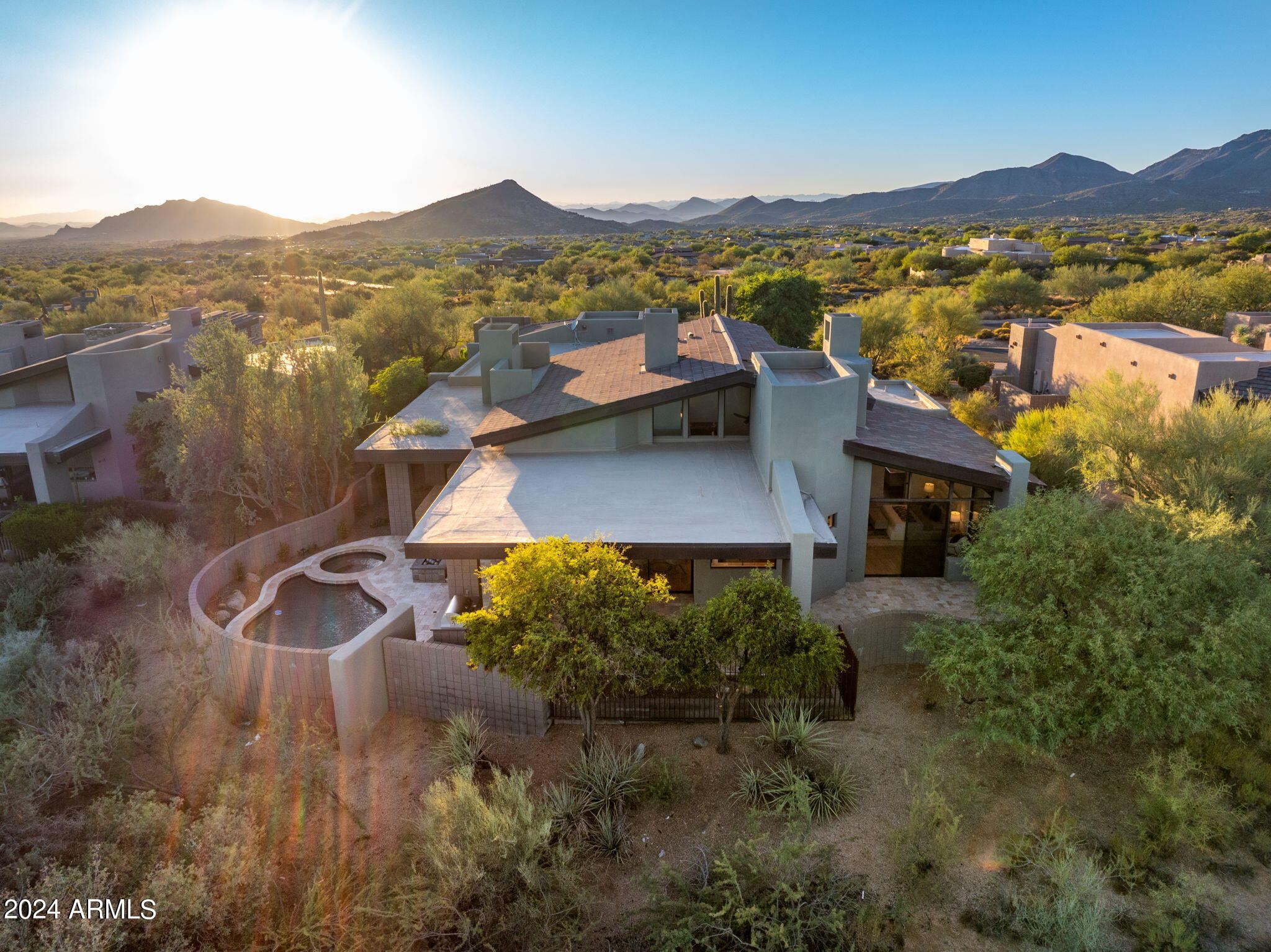 DESERT MOUNTAIN - Residential