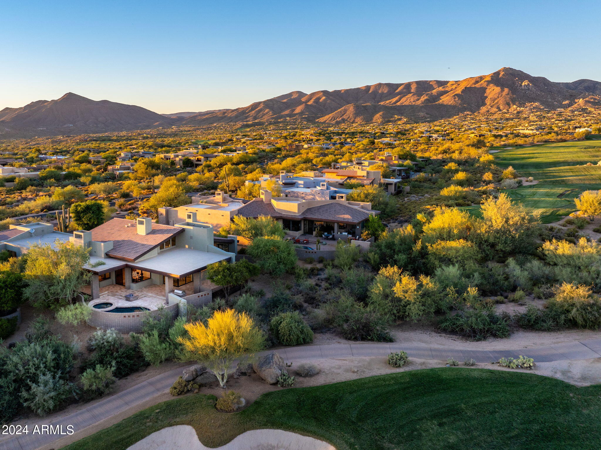 DESERT MOUNTAIN - Residential