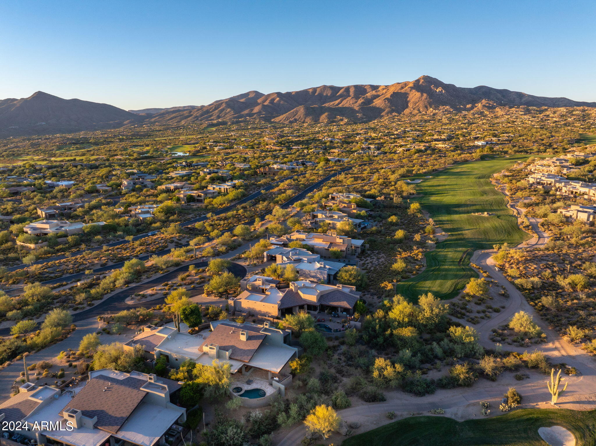DESERT MOUNTAIN - Residential
