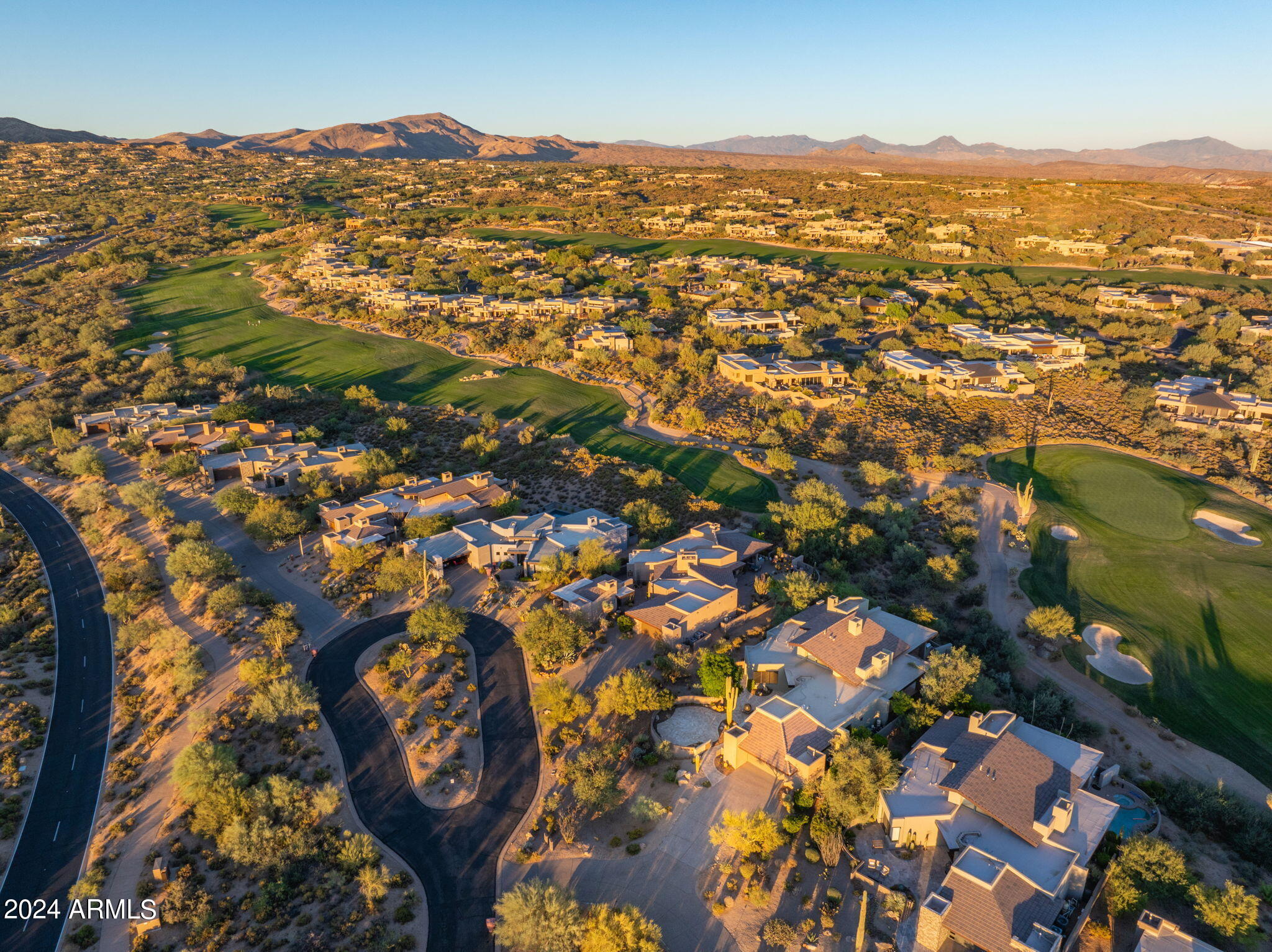 DESERT MOUNTAIN - Residential