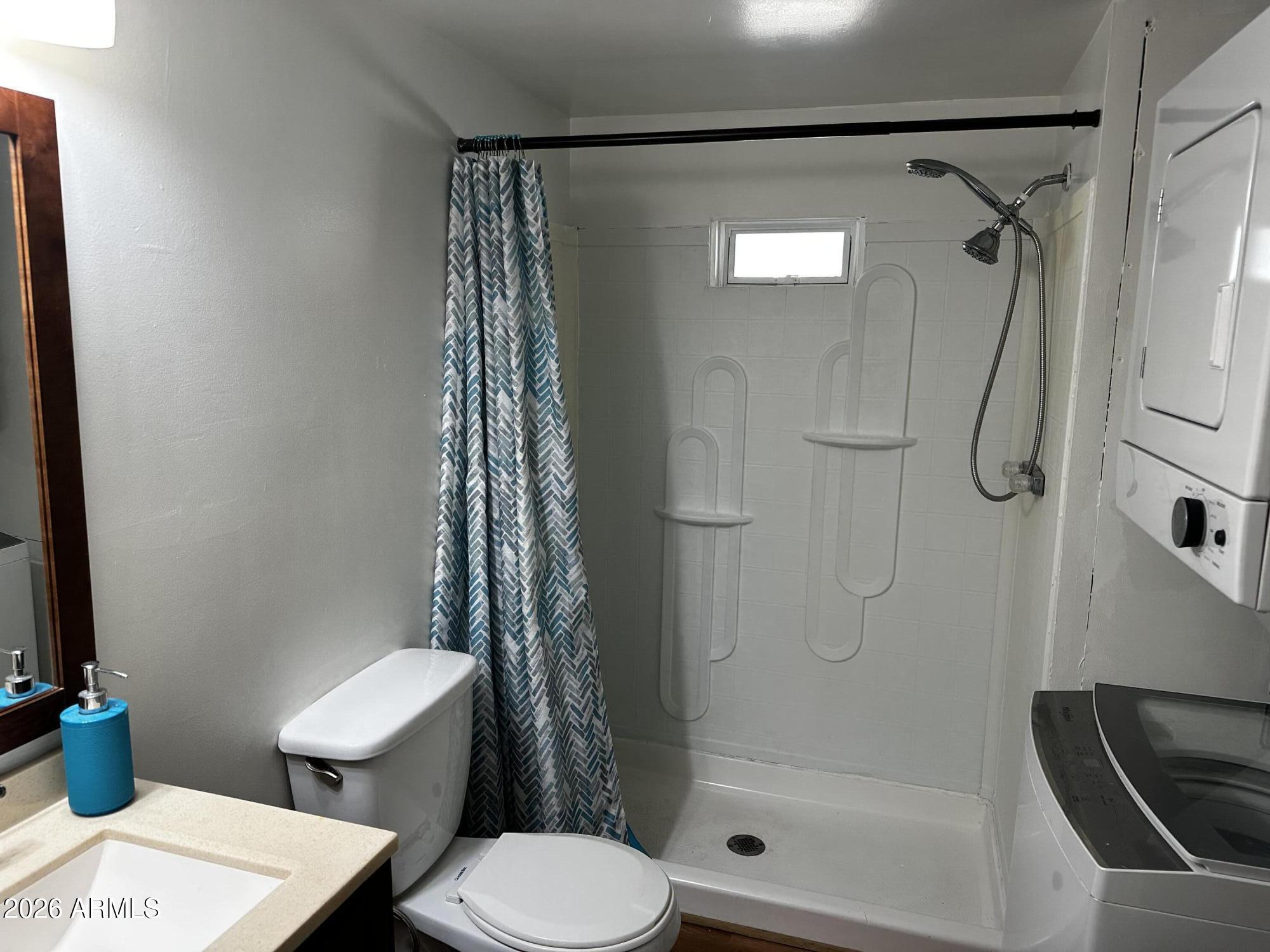 Haceinda Solano - Residential