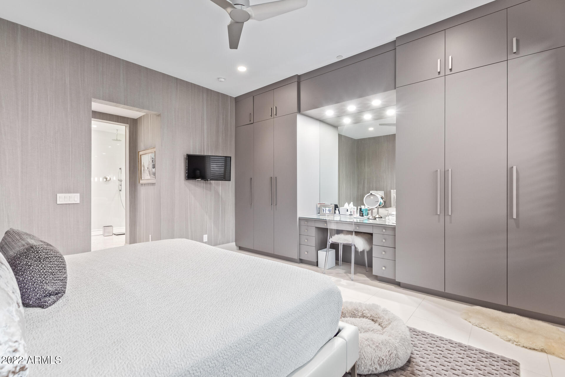 VILLAS AT MOUNTAIN SHADOWS AMD 2 - Residential