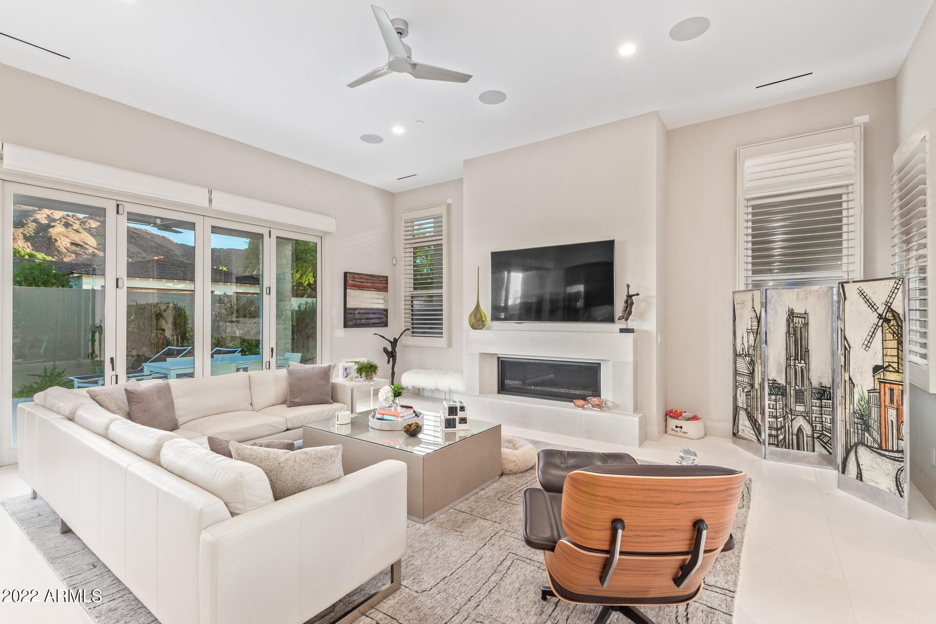 VILLAS AT MOUNTAIN SHADOWS AMD 2 - Residential