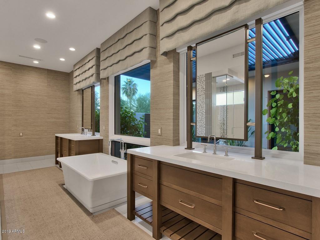 7M RANCH ESTATES - Residential