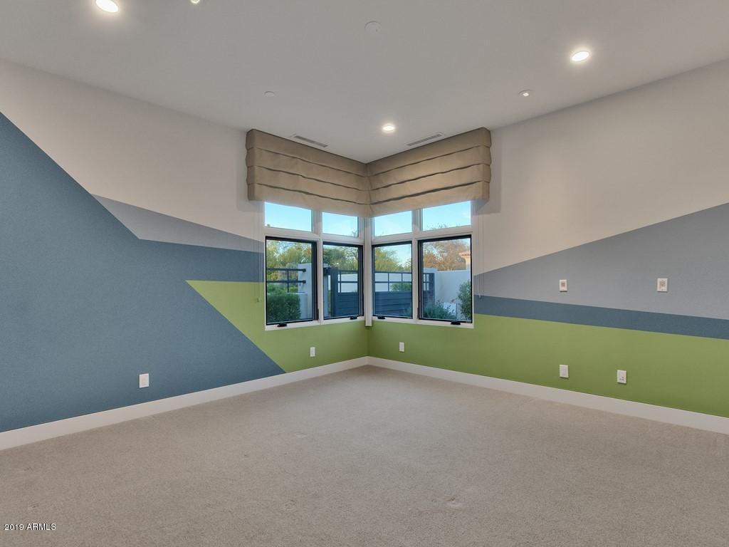 7M RANCH ESTATES - Residential