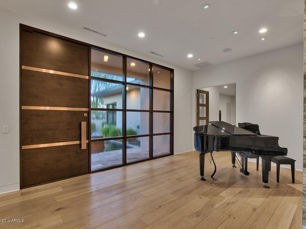 7M RANCH ESTATES - Residential