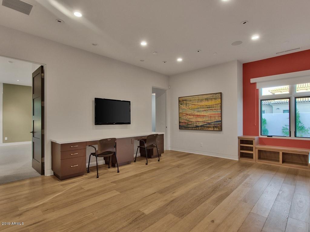 7M RANCH ESTATES - Residential