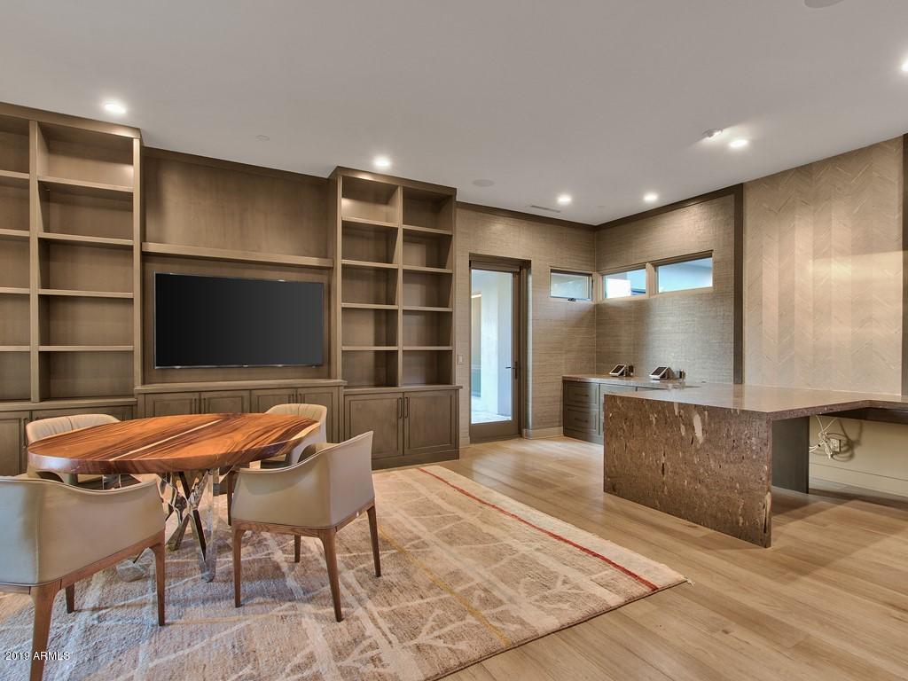 7M RANCH ESTATES - Residential