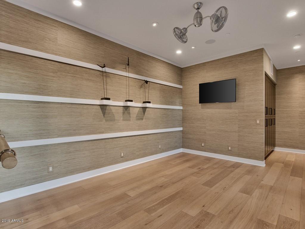 7M RANCH ESTATES - Residential