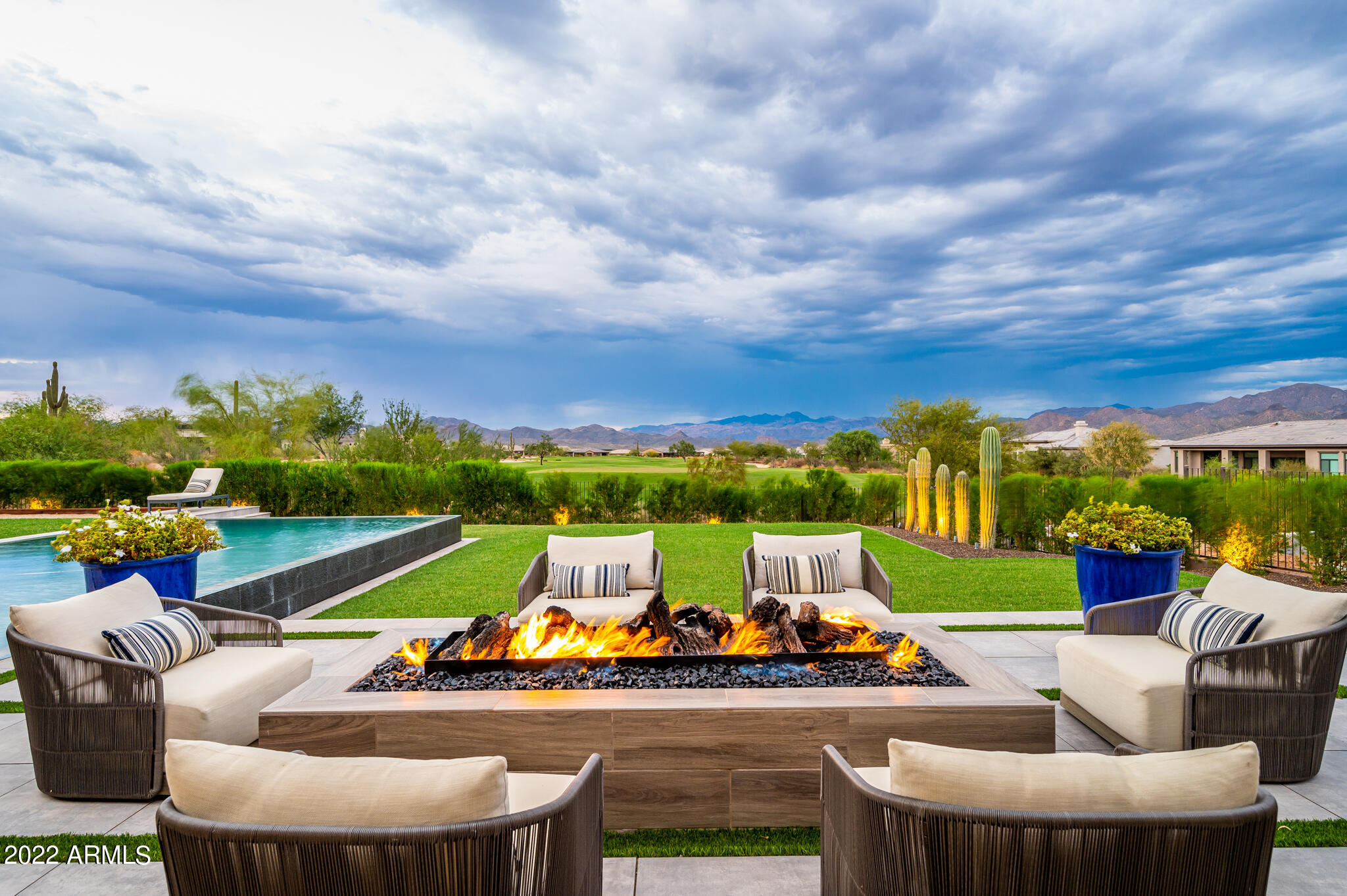 TRILOGY AT VERDE RIVER - Residential