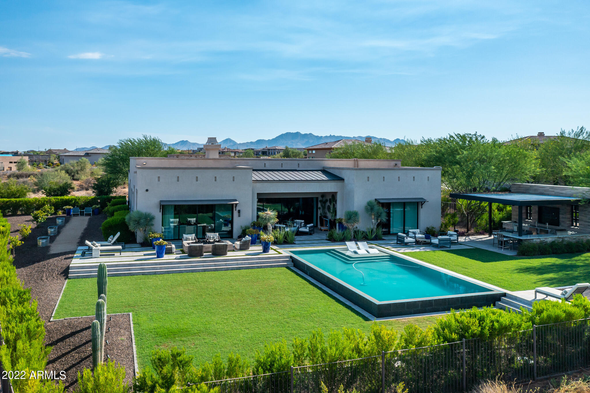 TRILOGY AT VERDE RIVER - Residential