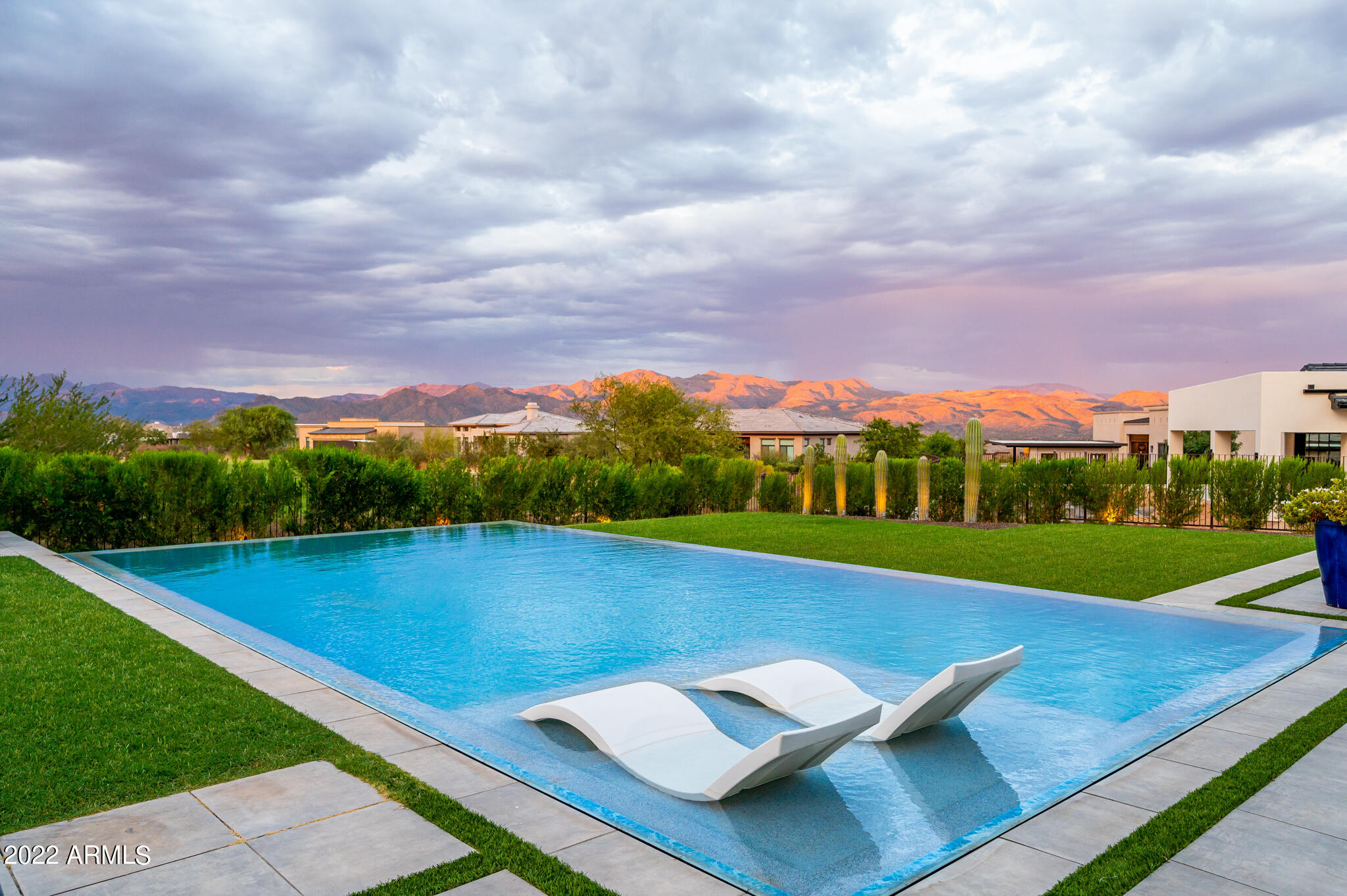 TRILOGY AT VERDE RIVER - Residential