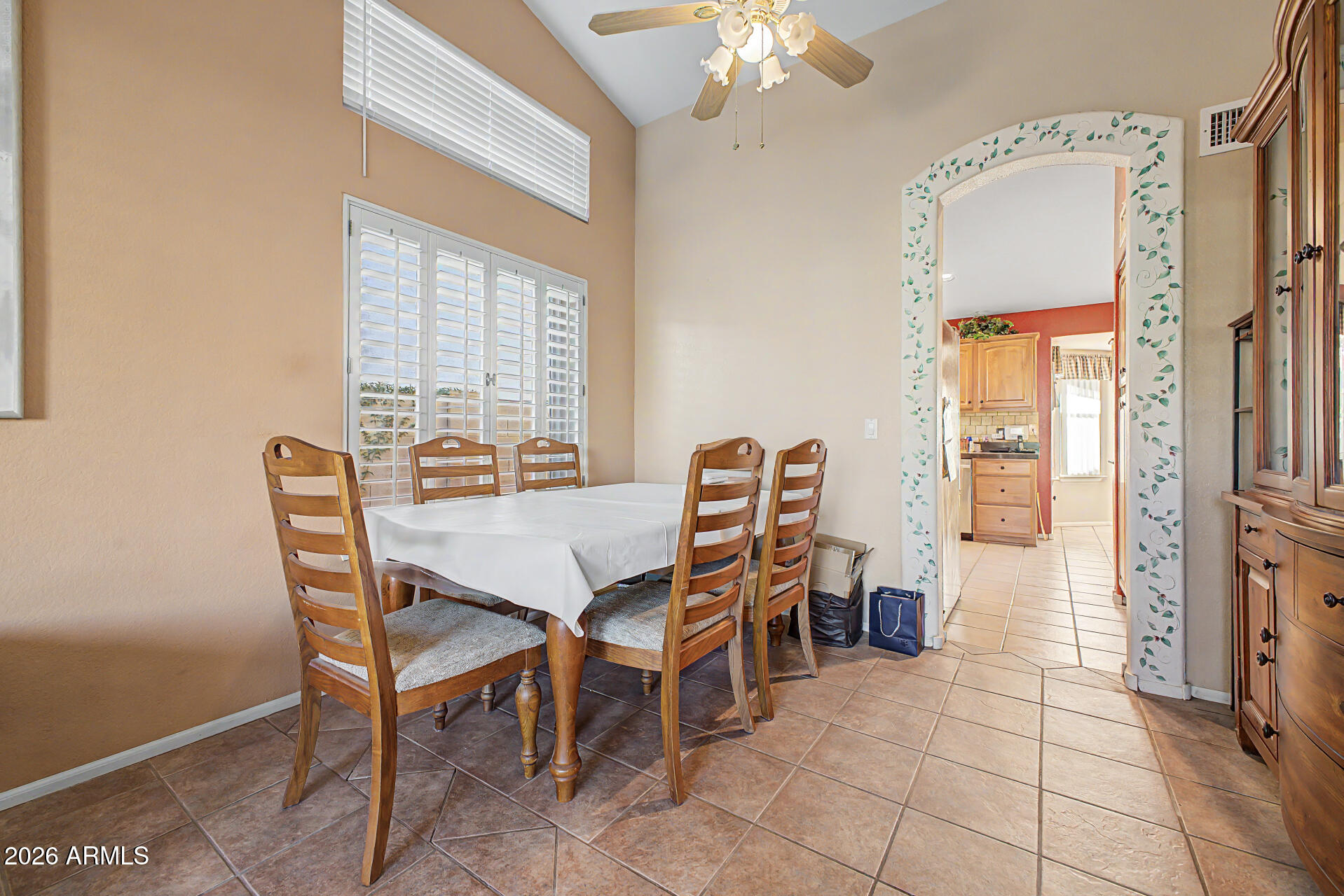 RED MOUNTAIN RANCH - Residential