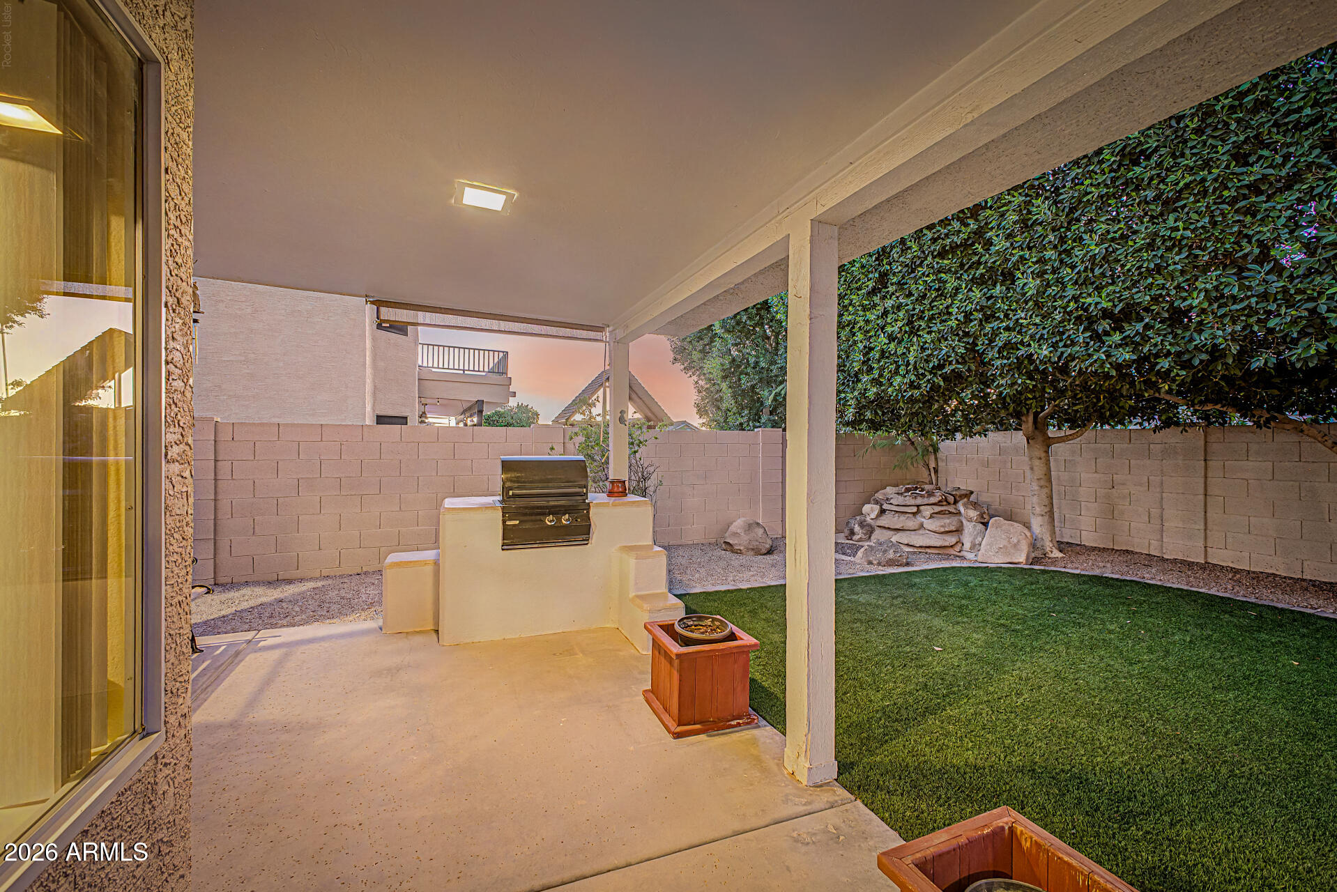 RED MOUNTAIN RANCH - Residential
