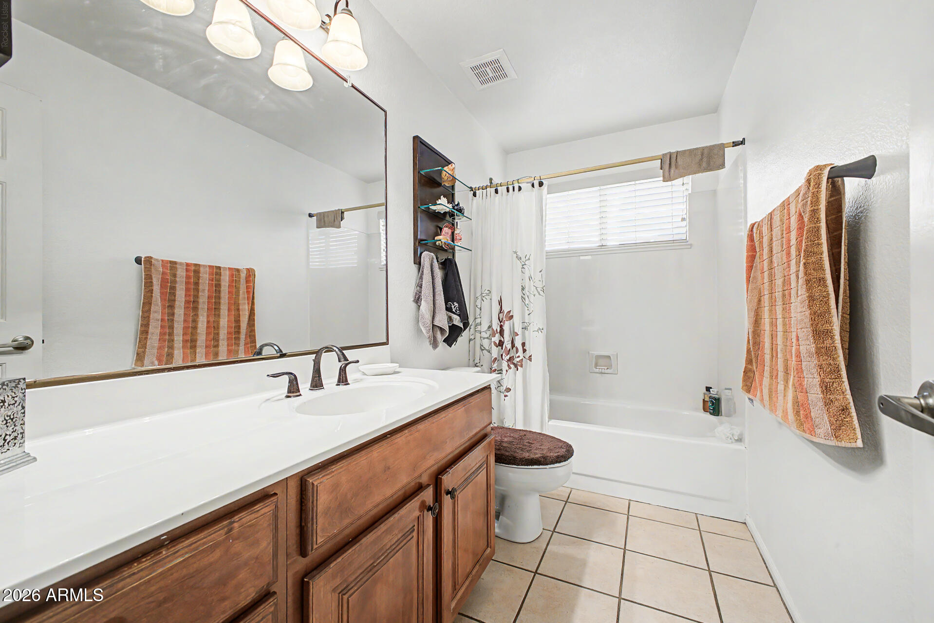 RED MOUNTAIN RANCH - Residential