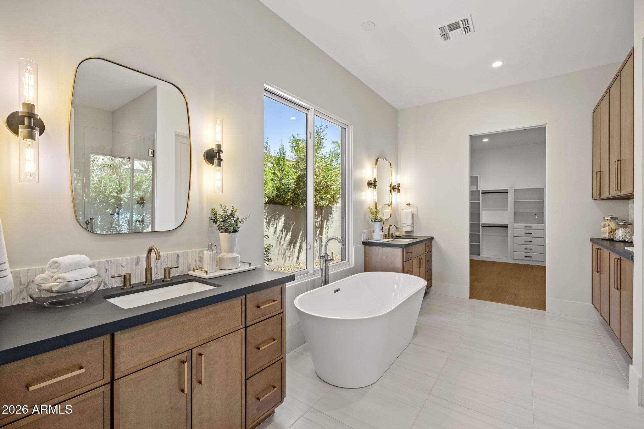 PARADISE PARK TRAILS 2 - Residential