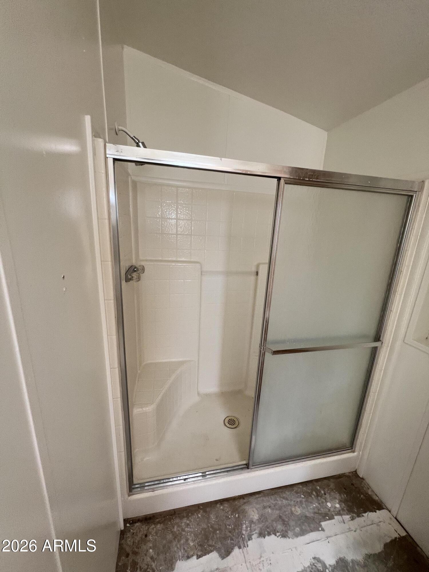 WHISPERING RANCH UNIT 3 BLK 4 - Residential