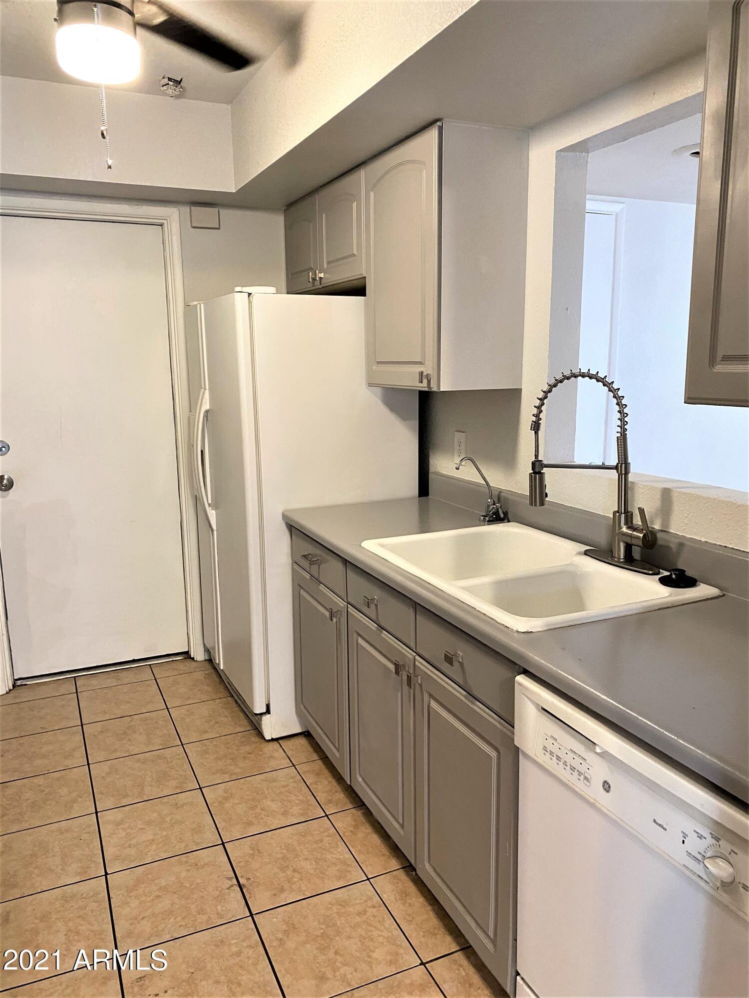 WOODGLEN VILLAGE - Residential Lease