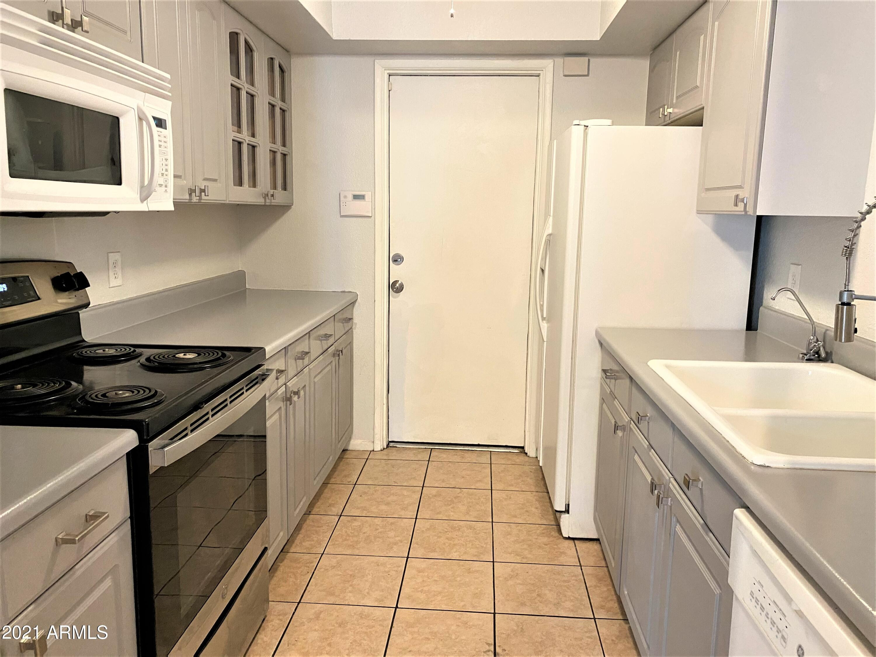 WOODGLEN VILLAGE - Residential Lease