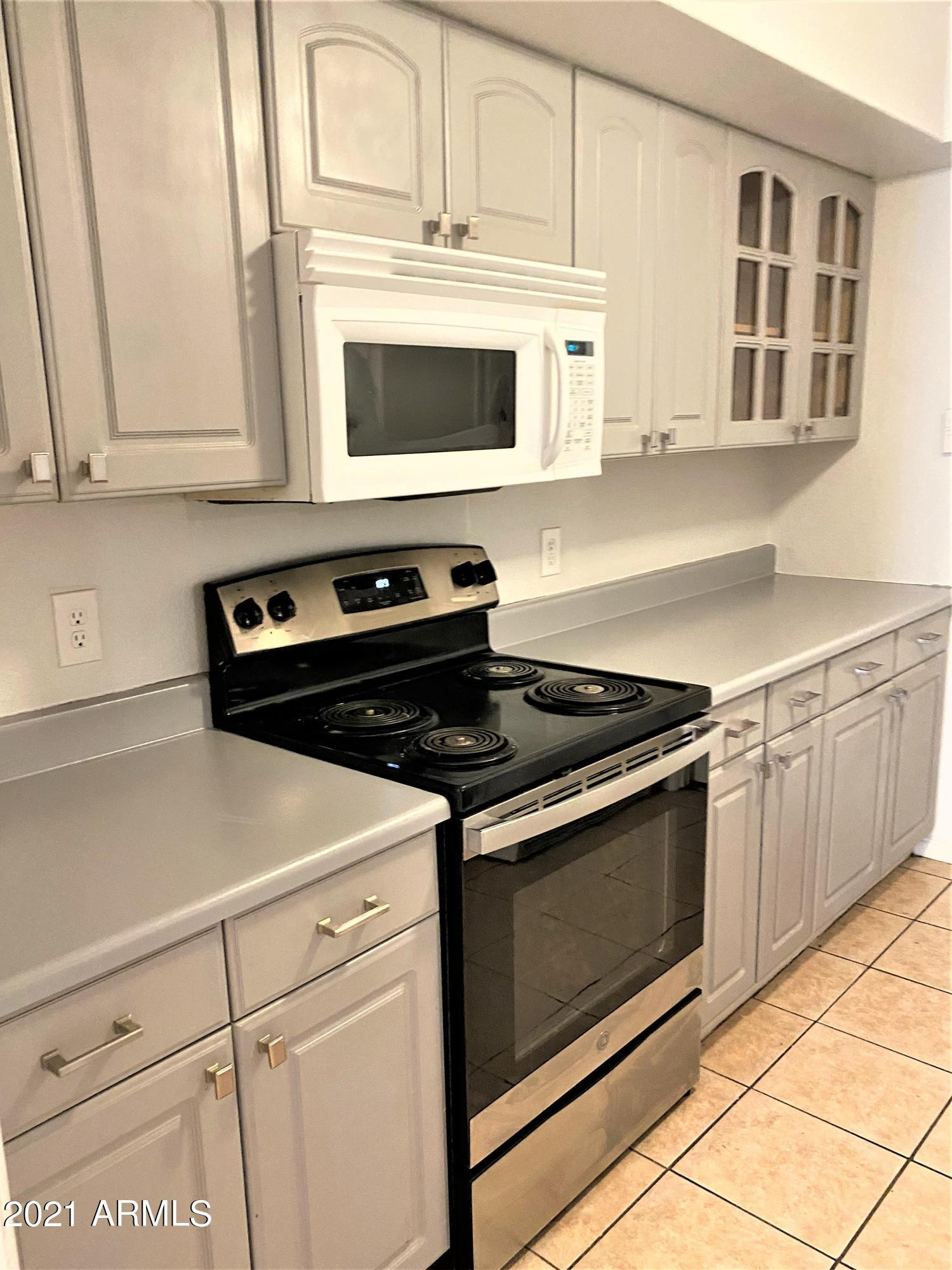 WOODGLEN VILLAGE - Residential Lease