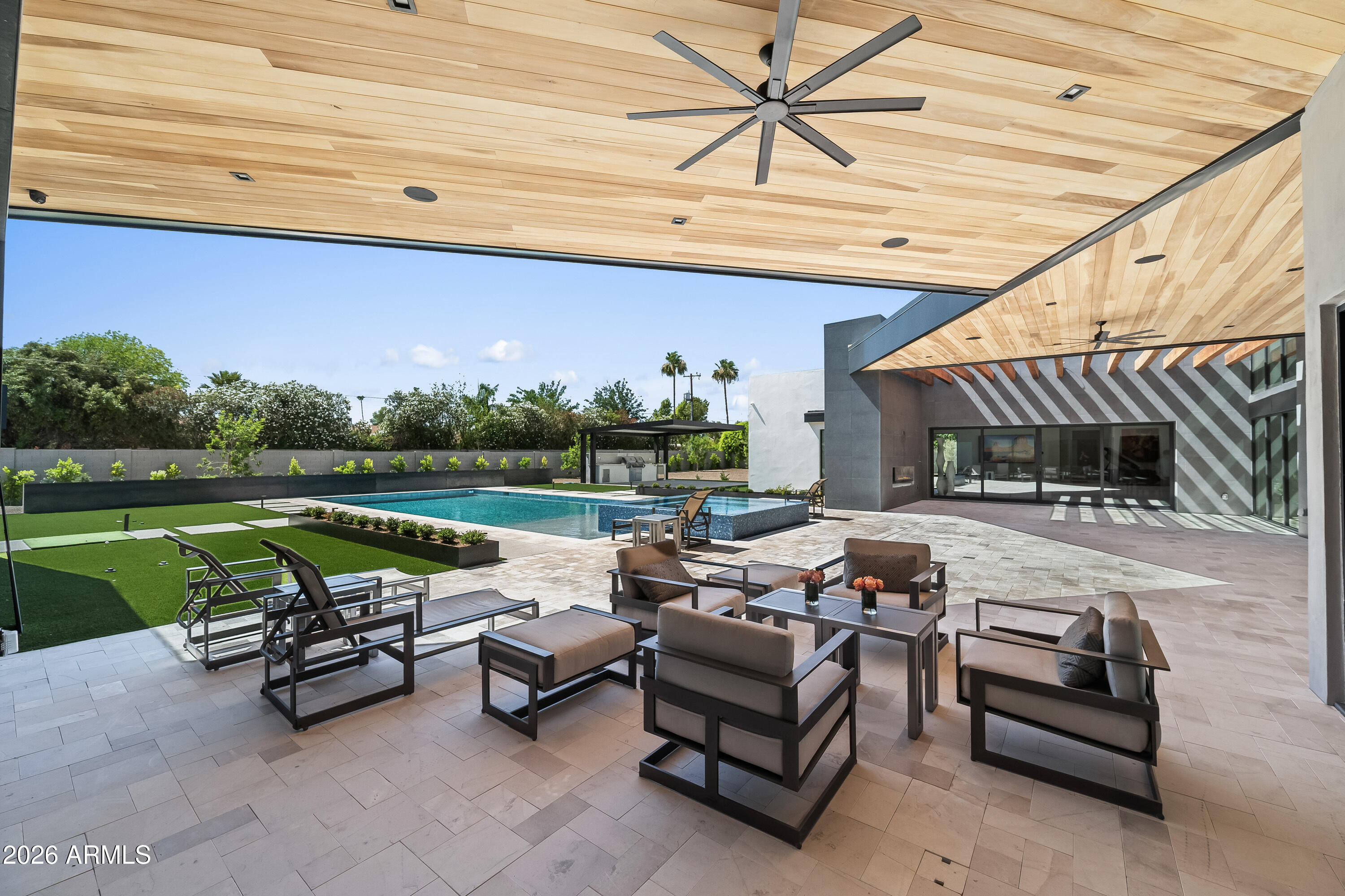 DESERT VILLA - Residential