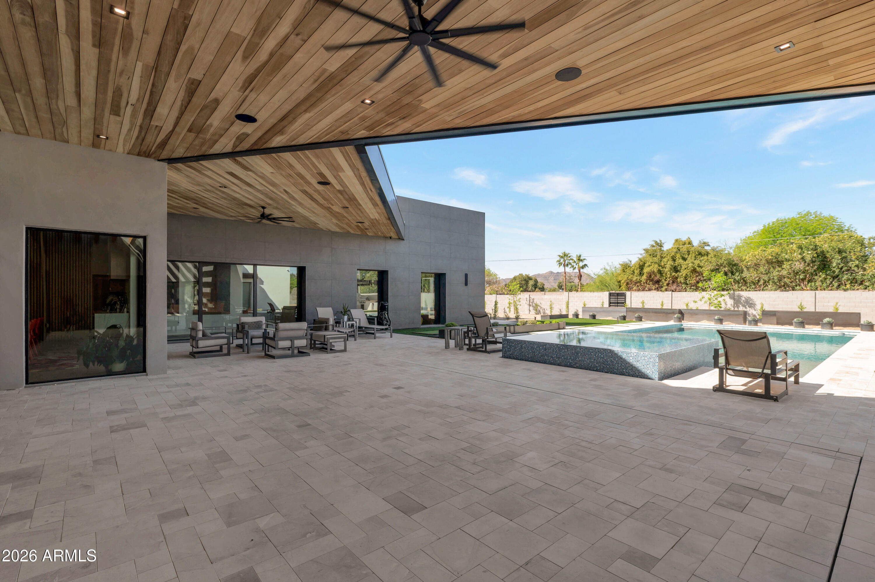 DESERT VILLA - Residential