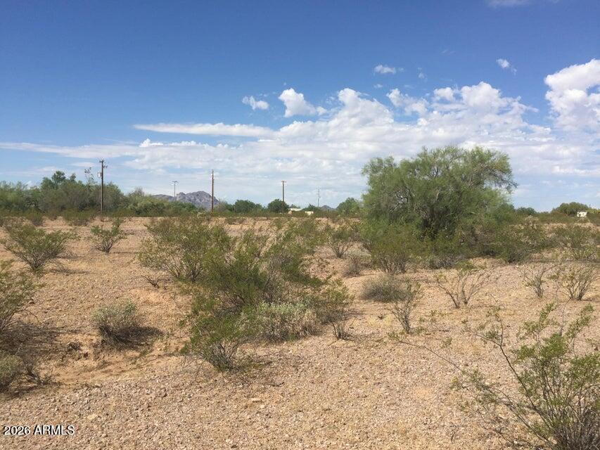 5-acre residential parcel, minutes from I-10. Perfect to build your dream home with plenty of space,  Address is approximate.