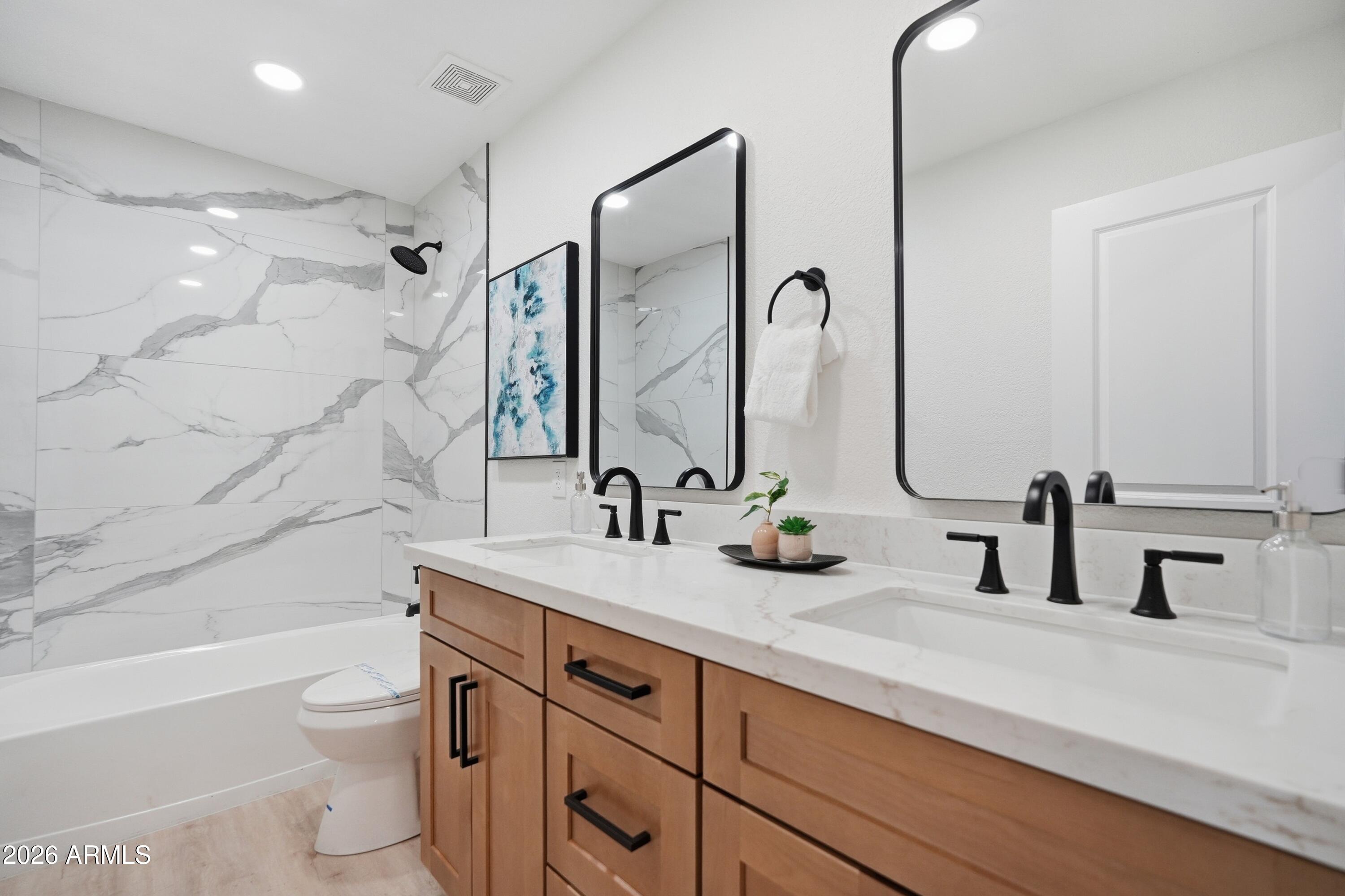 OCOTILLO LAKES - Residential
