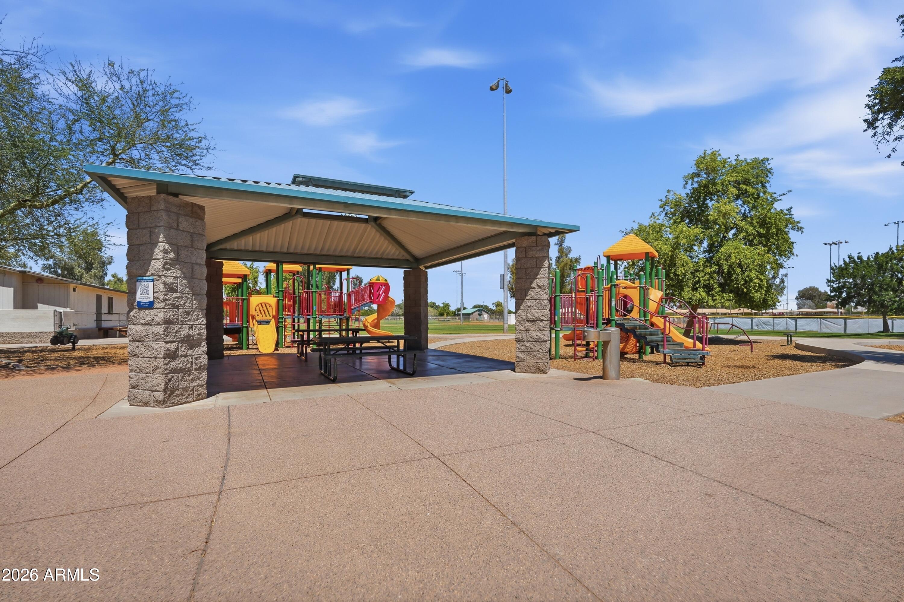 OCOTILLO LAKES - Residential