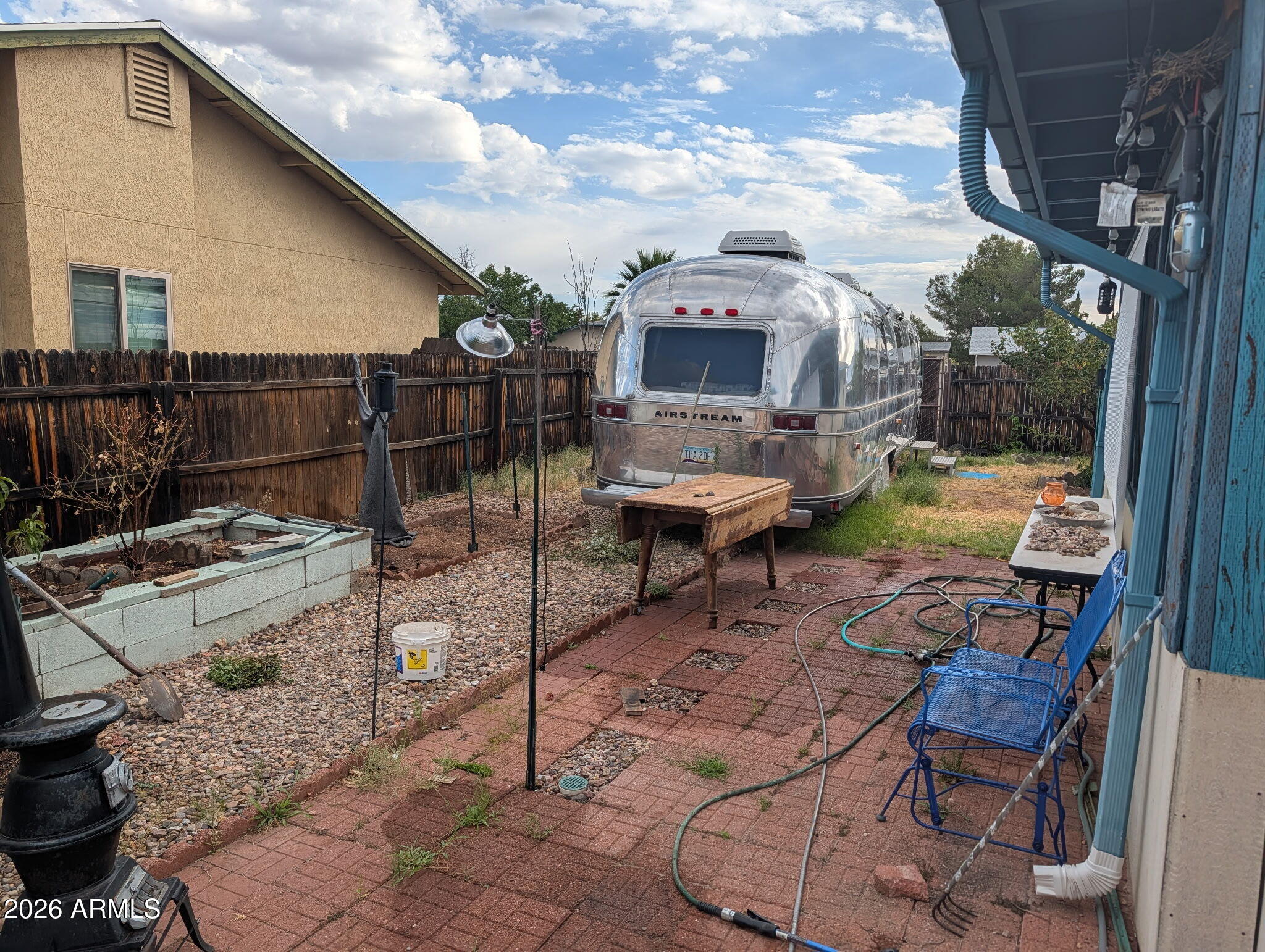 SUMMIT MEADOWS - Residential